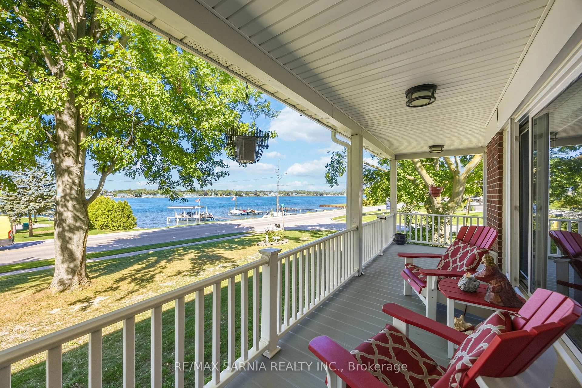 Photo 3 of 1186 St. Clair Parkway, St. Clair — HOMEH