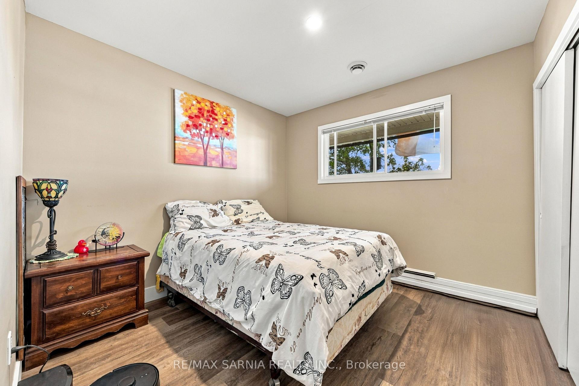 Photo 24 of 1186 St. Clair Parkway, St. Clair — HOMEH