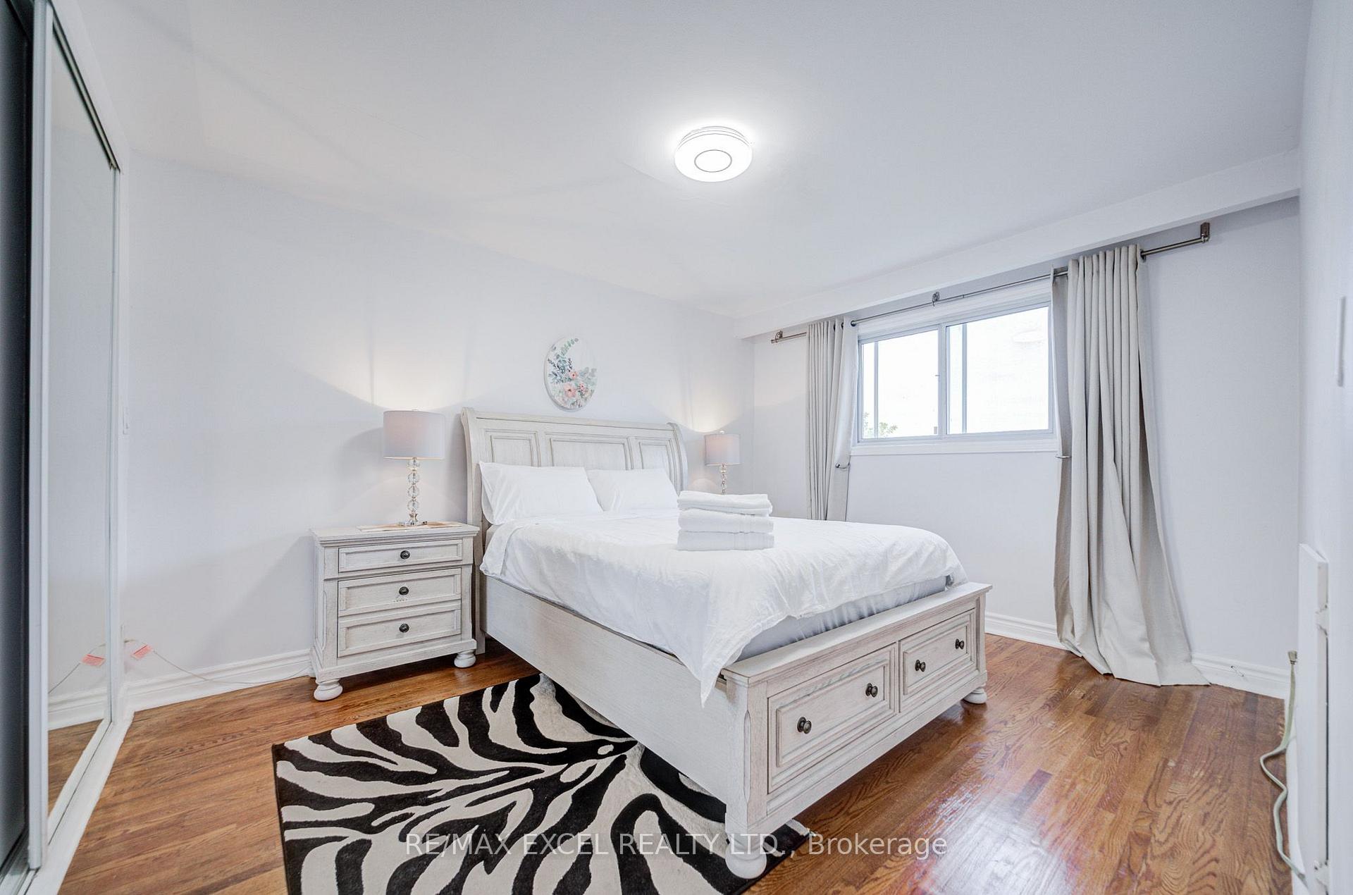 Photo 64 of 155 Edmonton Drive, North York, Pleasant View — HOMEH