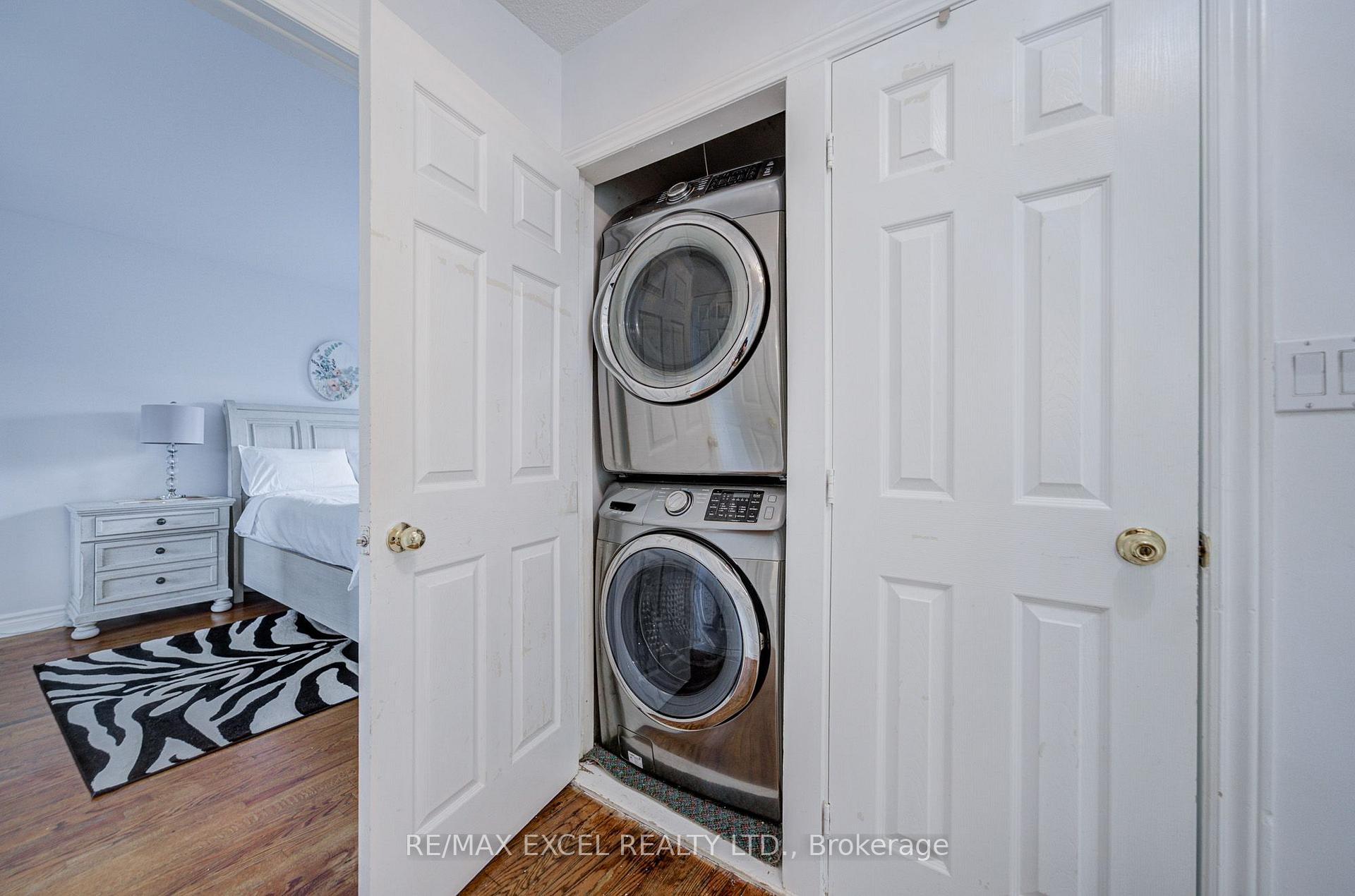Photo 73 of 155 Edmonton Drive, North York, Pleasant View — HOMEH