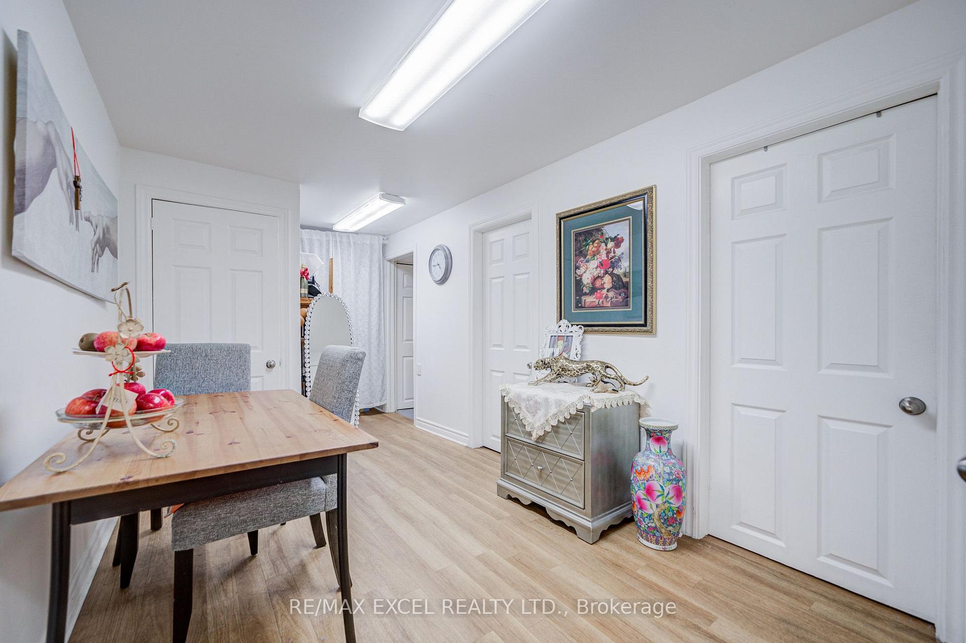 Photo 78 of 155 Edmonton Drive, North York, Pleasant View — HOMEH