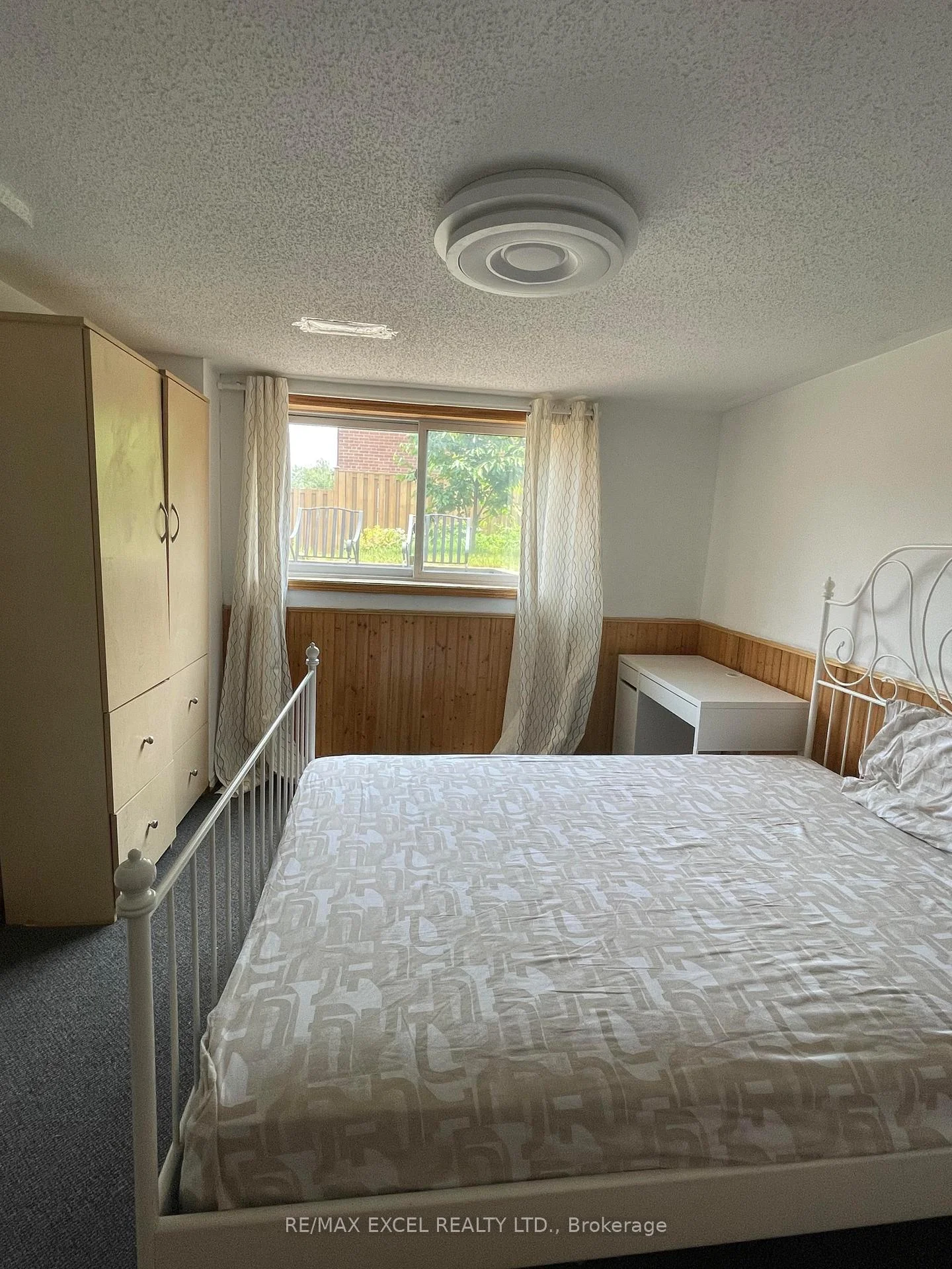 Photo 4 of 155 Edmonton Drive, North York, Pleasant View — HOMEH