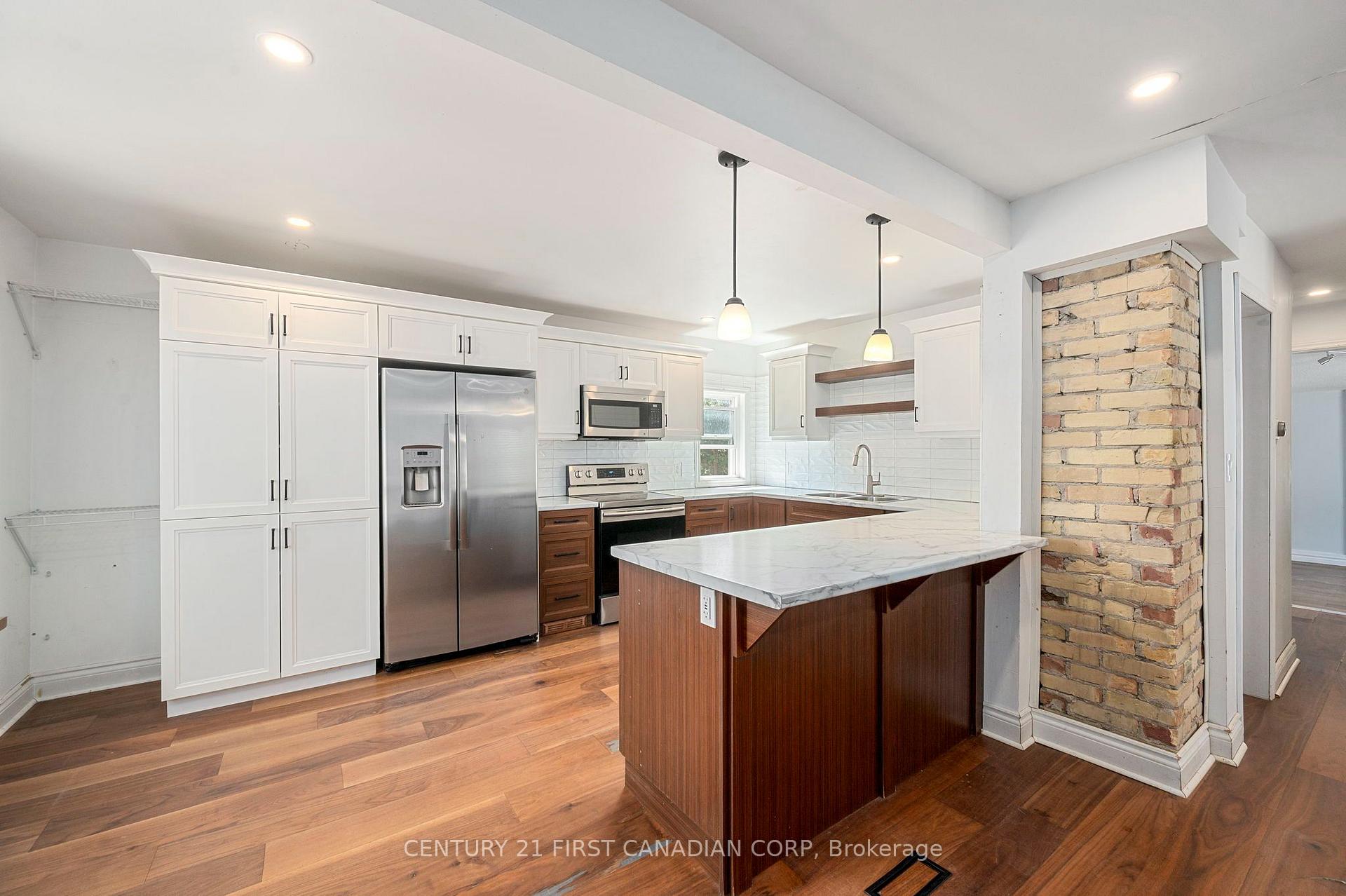 Photo of 229 St Julien Street