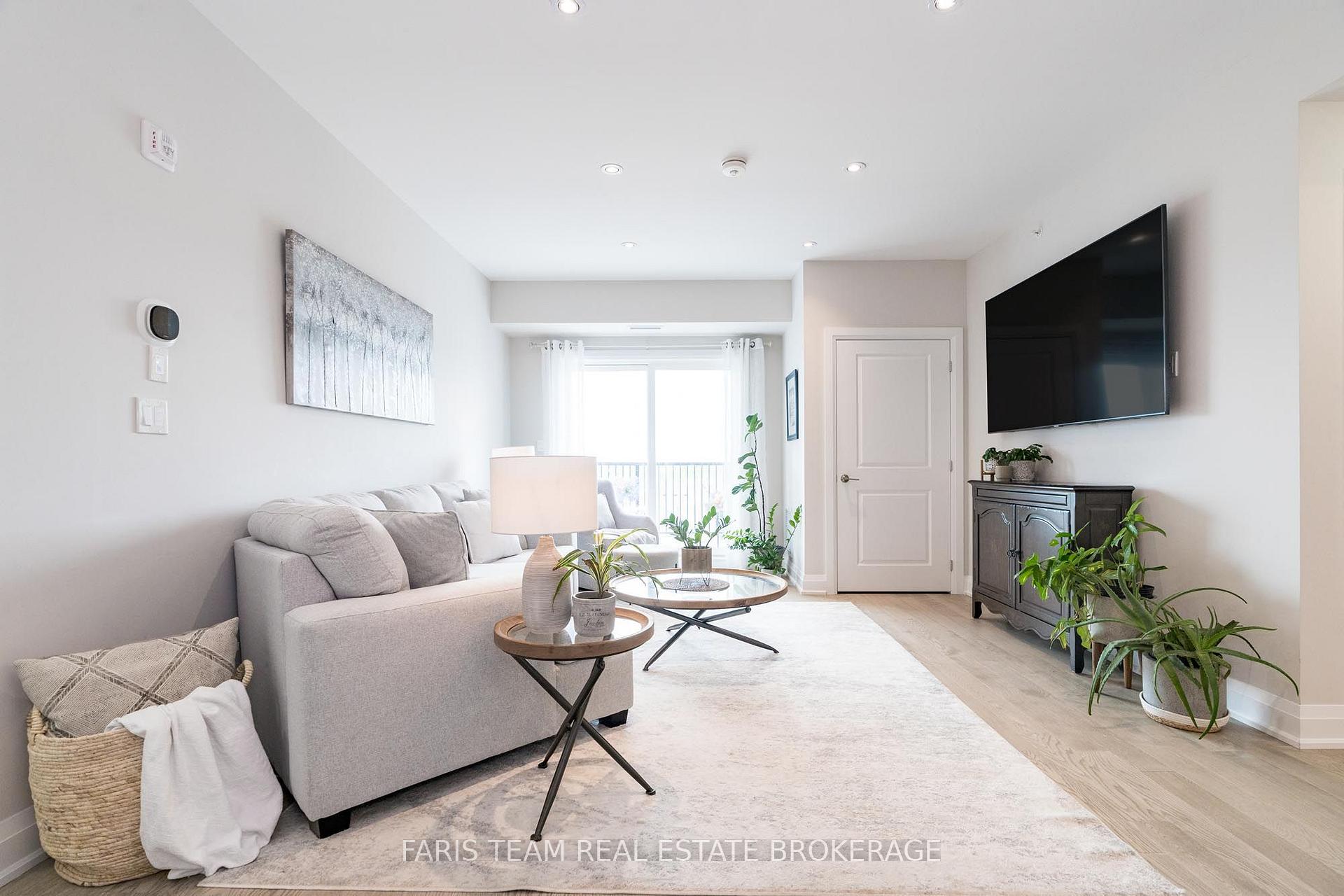 Photo 7 of Unit 410, 54 Koda Street, Barrie, Rural Barrie Southwest — HOMEH