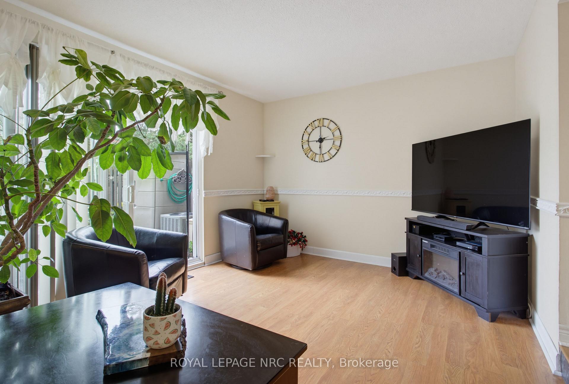 Photo 16 of Unit 8, 50 Lakeshore Road, St. Catharines, Lakeport — HOMEH