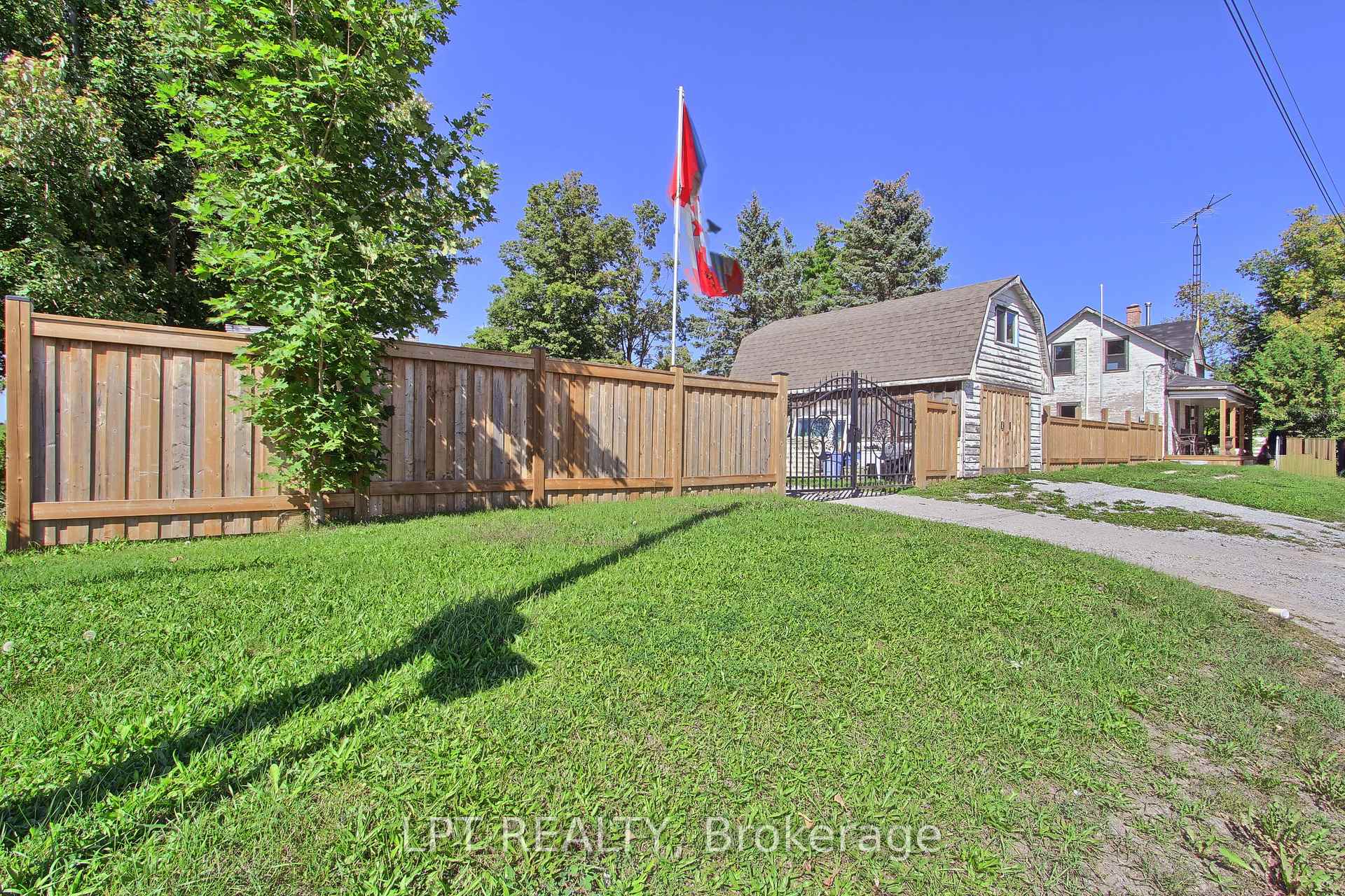 Photo 23 of 263 Glenarm Road, Kawartha Lakes, Eldon — HOMEH