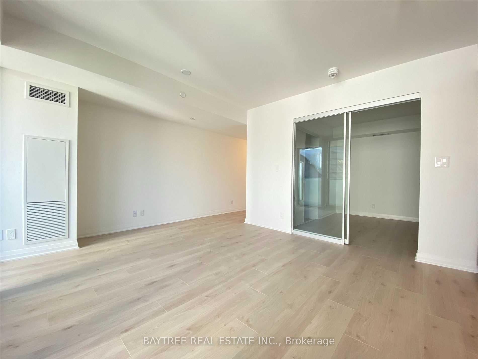 Photo 4 of Unit 707, 99 Foxbar Road, Toronto, Yonge-St. Clair — HOMEH