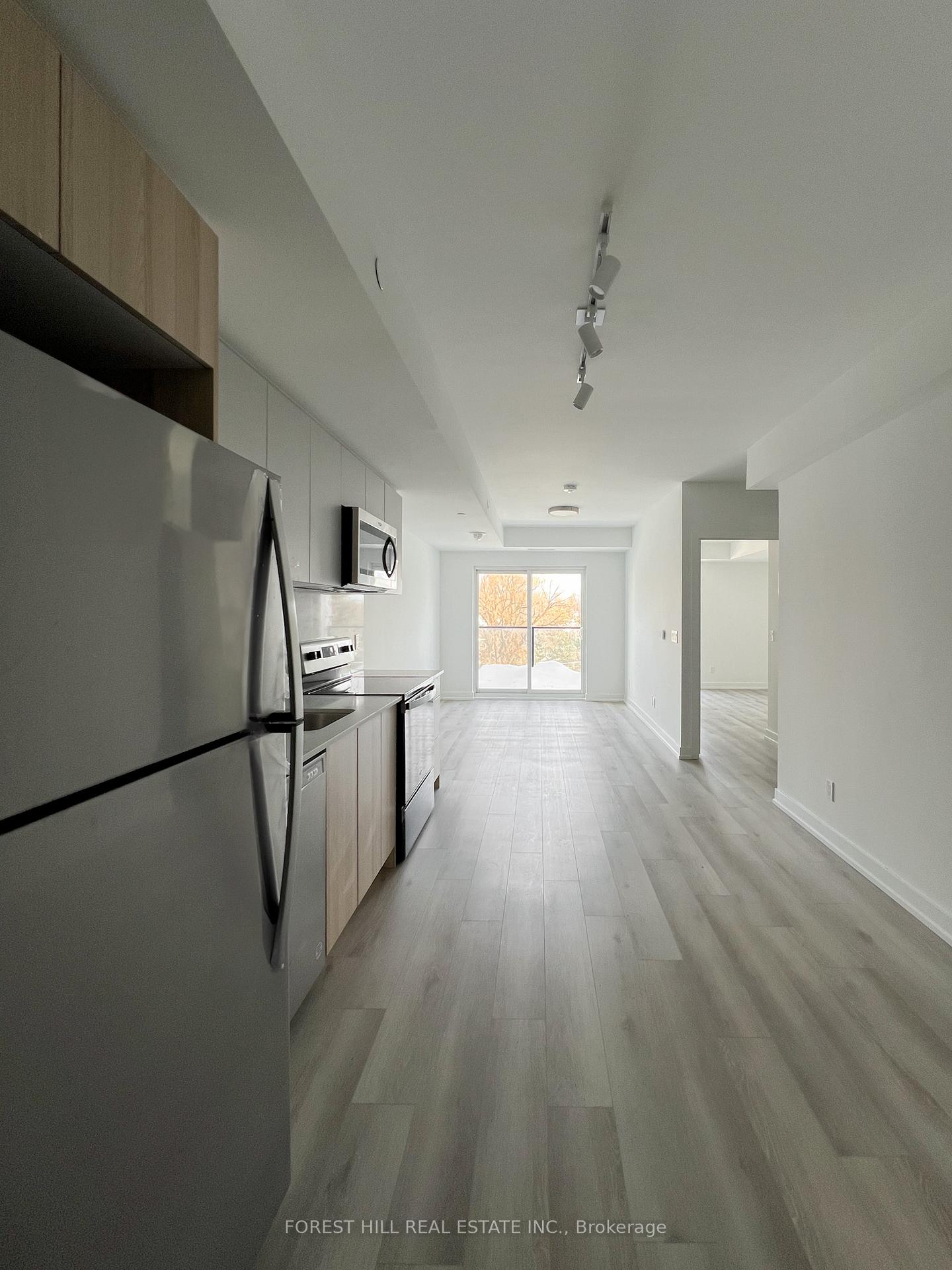 Photo 6 of Unit 606, 2000 Bathurst Street, Toronto, Humewood-Cedarvale — HOMEH