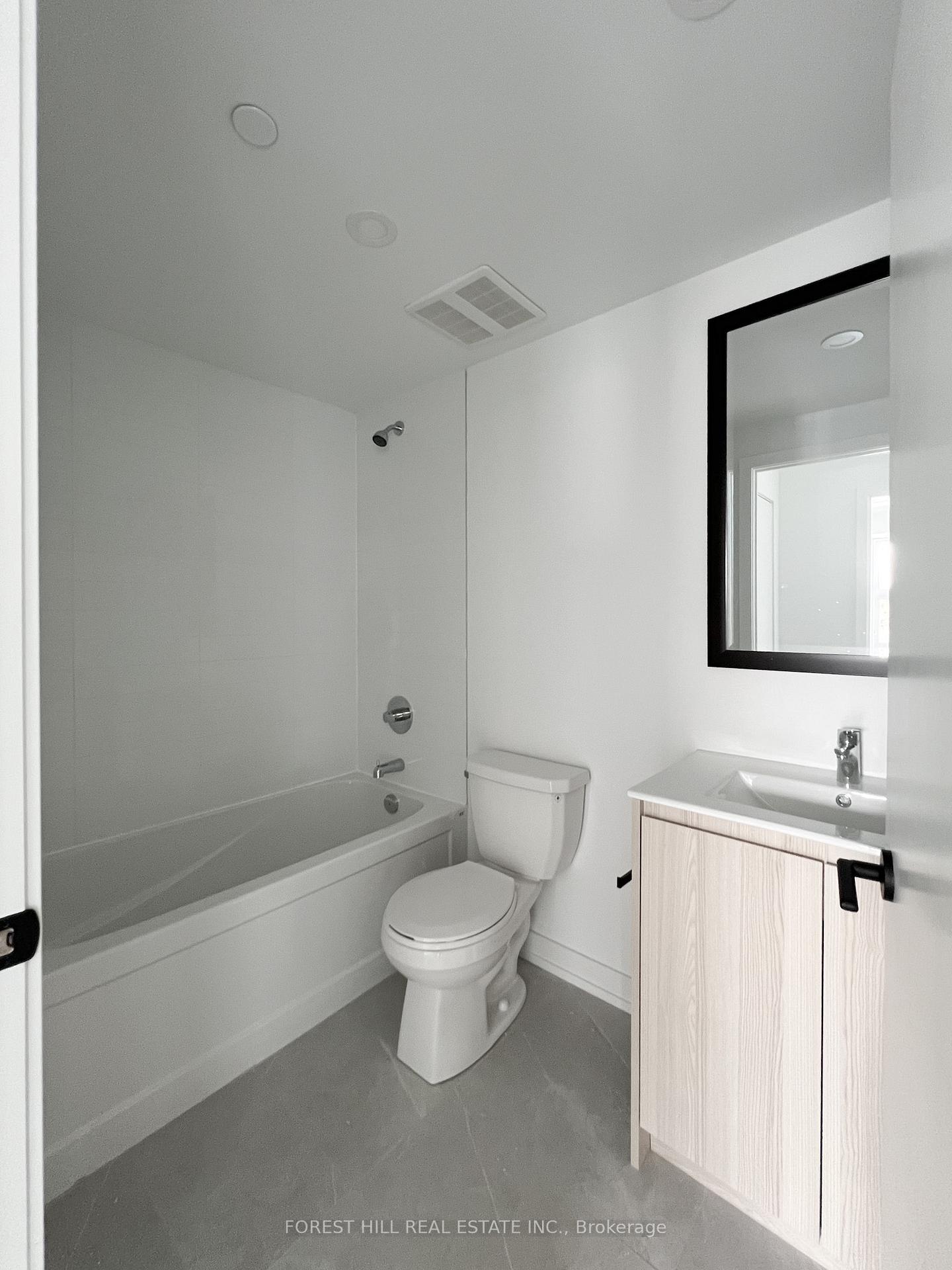 Photo 9 of Unit 606, 2000 Bathurst Street, Toronto, Humewood-Cedarvale — HOMEH