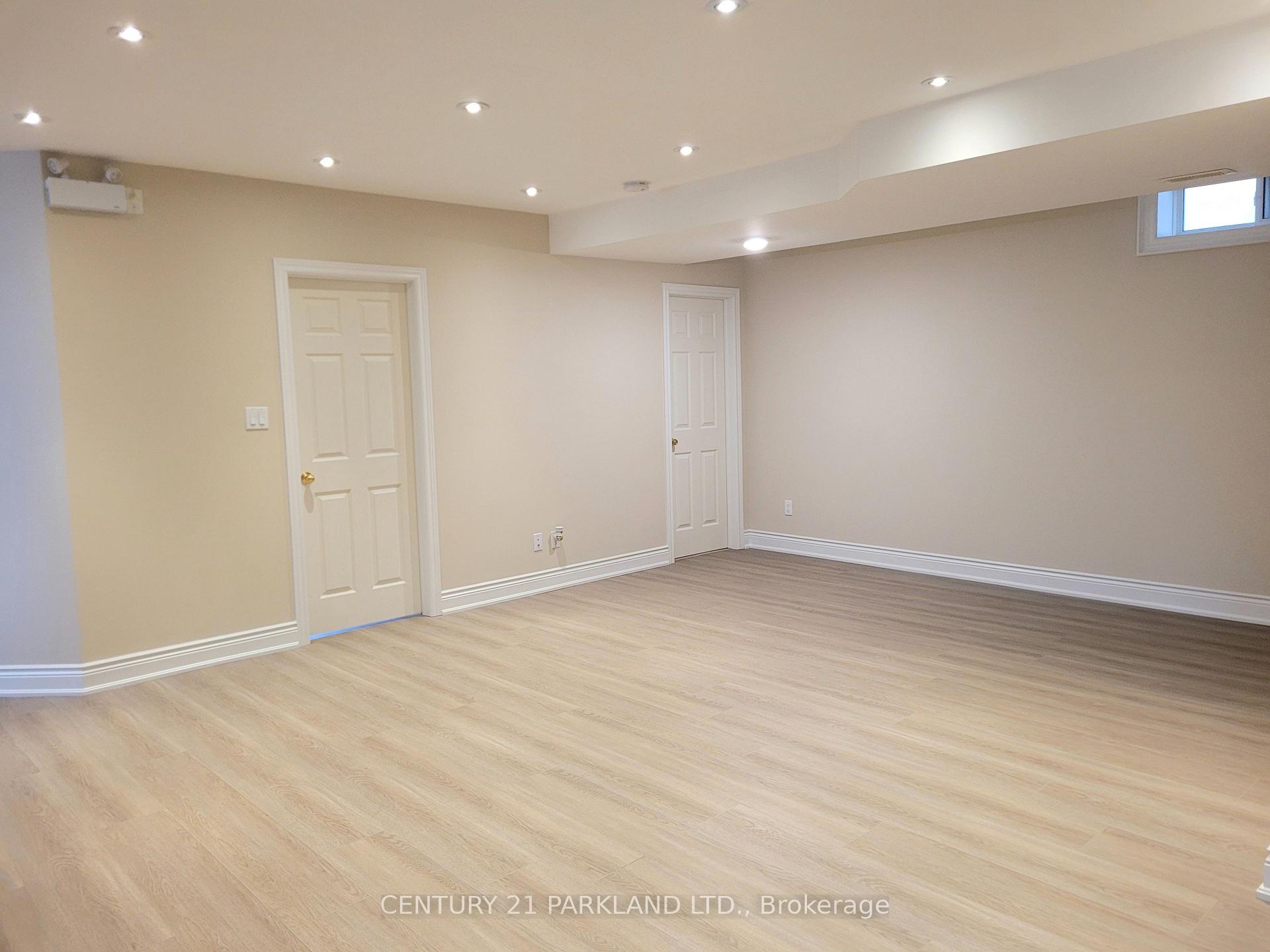 Photo 12 of 9 August Avenue, Scarborough, Oakridge — HOMEH