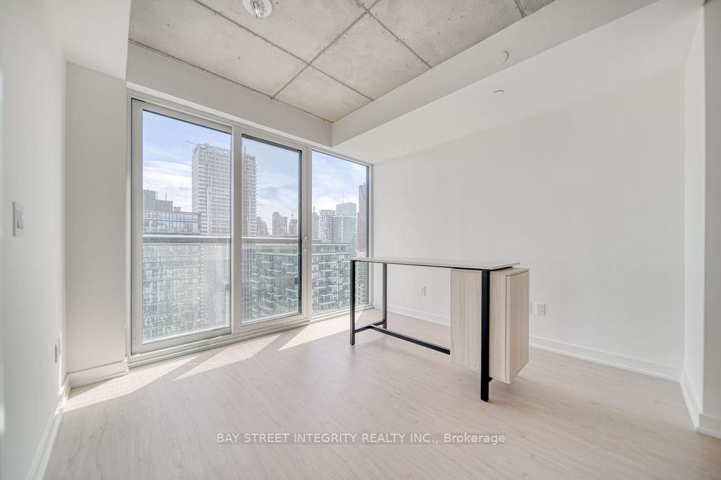 Photo 10 of Unit 3002, 65 Mutual Street, Toronto, Church-Yonge Corridor — HOMEH