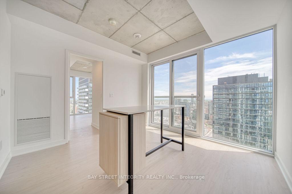 Photo 11 of Unit 3002, 65 Mutual Street, Toronto, Church-Yonge Corridor — HOMEH
