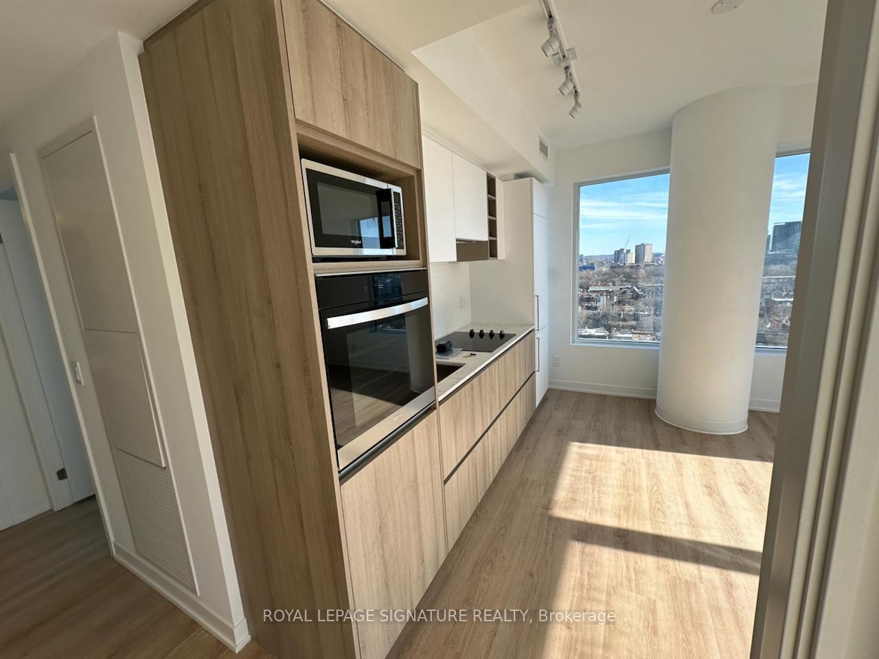 Photo of Unit 1115, 319 Jarvis Street