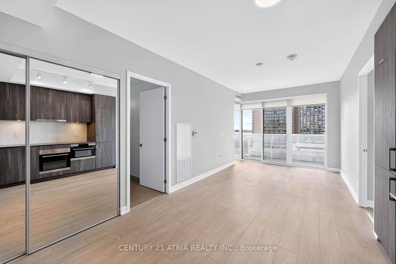 Photo 8 of Unit 1108, 15 Queens Quay E, Toronto, Waterfront Communities — HOMEH