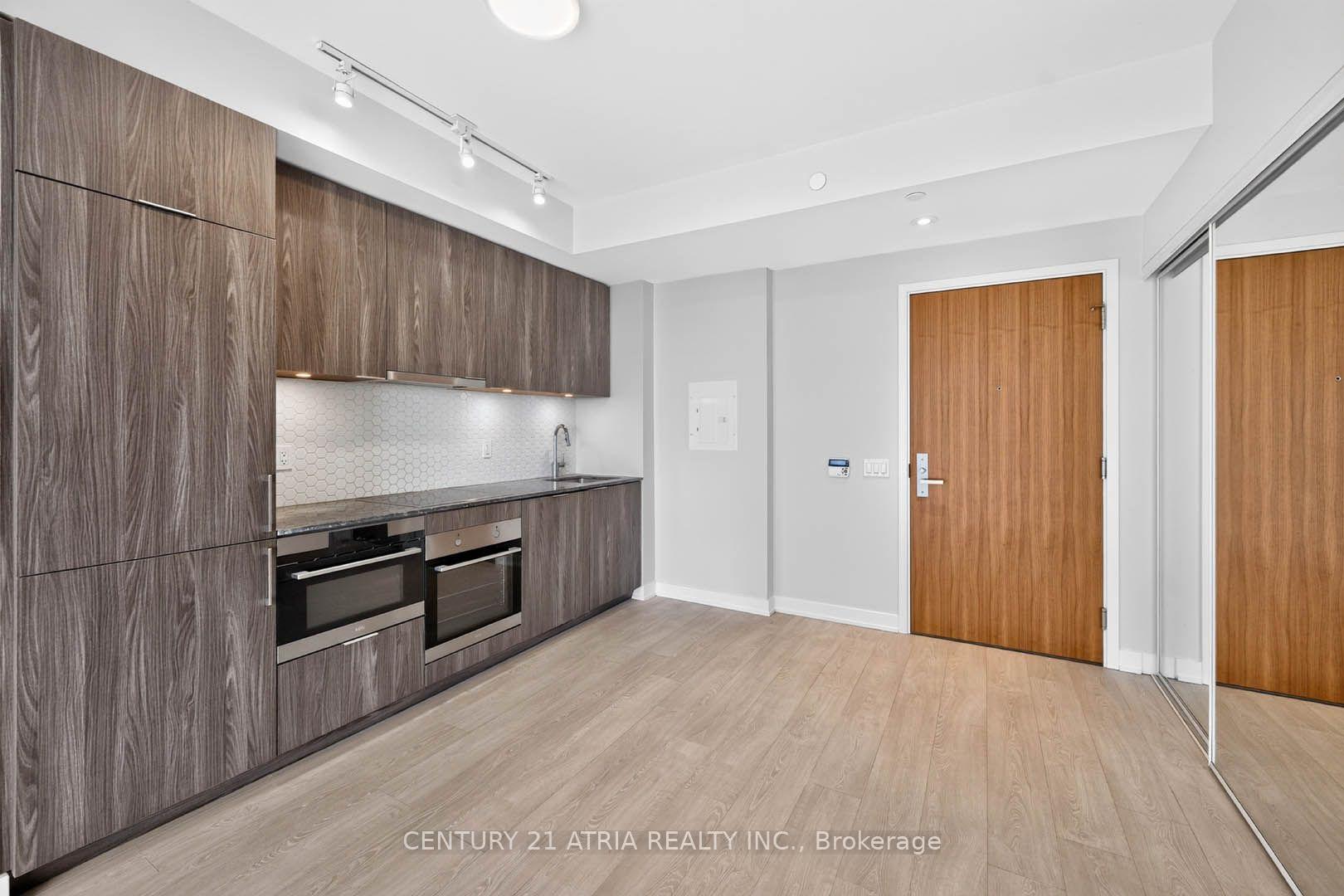 Photo 15 of Unit 1108, 15 Queens Quay E, Toronto, Waterfront Communities — HOMEH