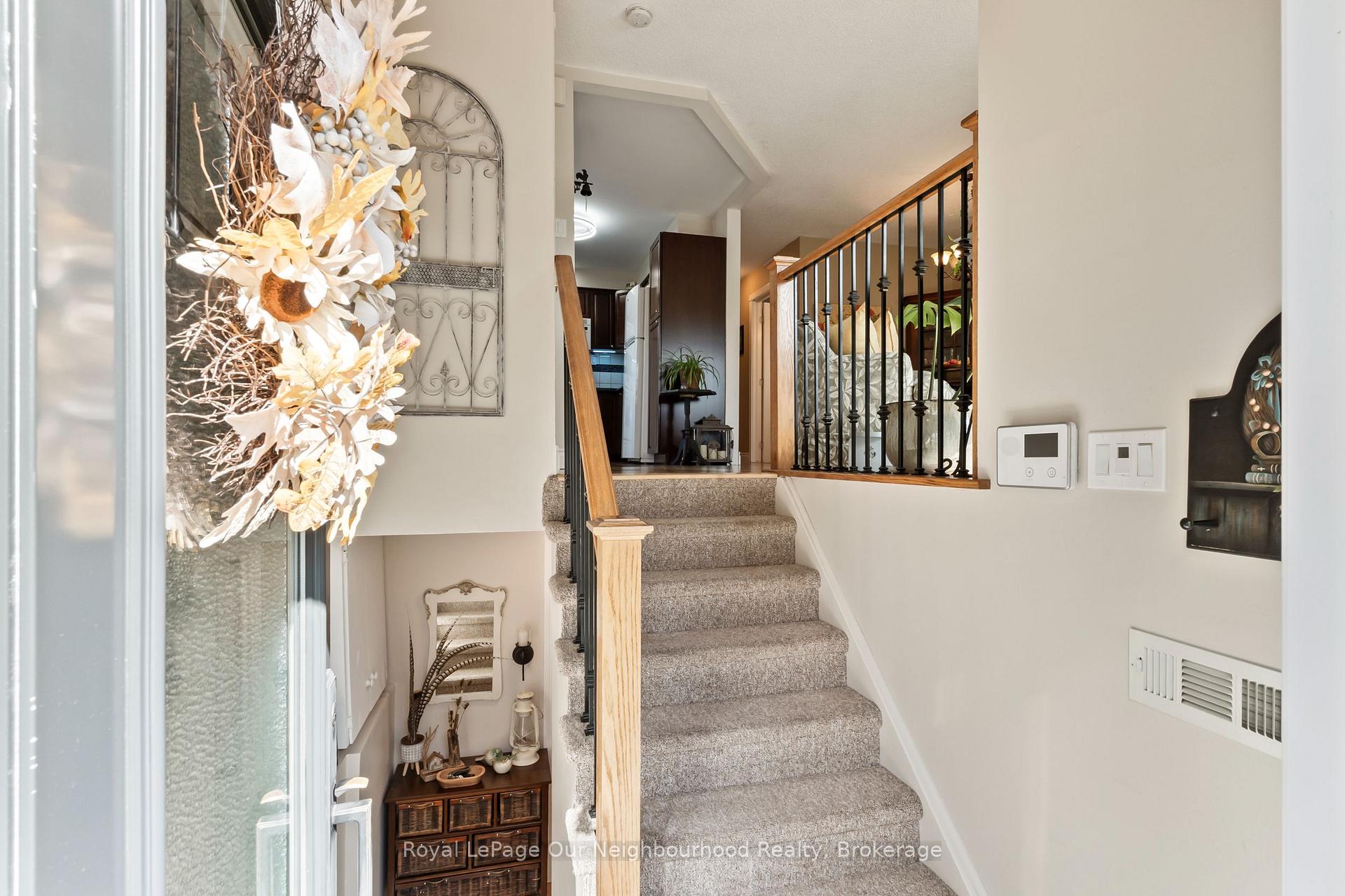 Photo 12 of 990 Renaissance Drive, Oshawa, Lakeview — HOMEH