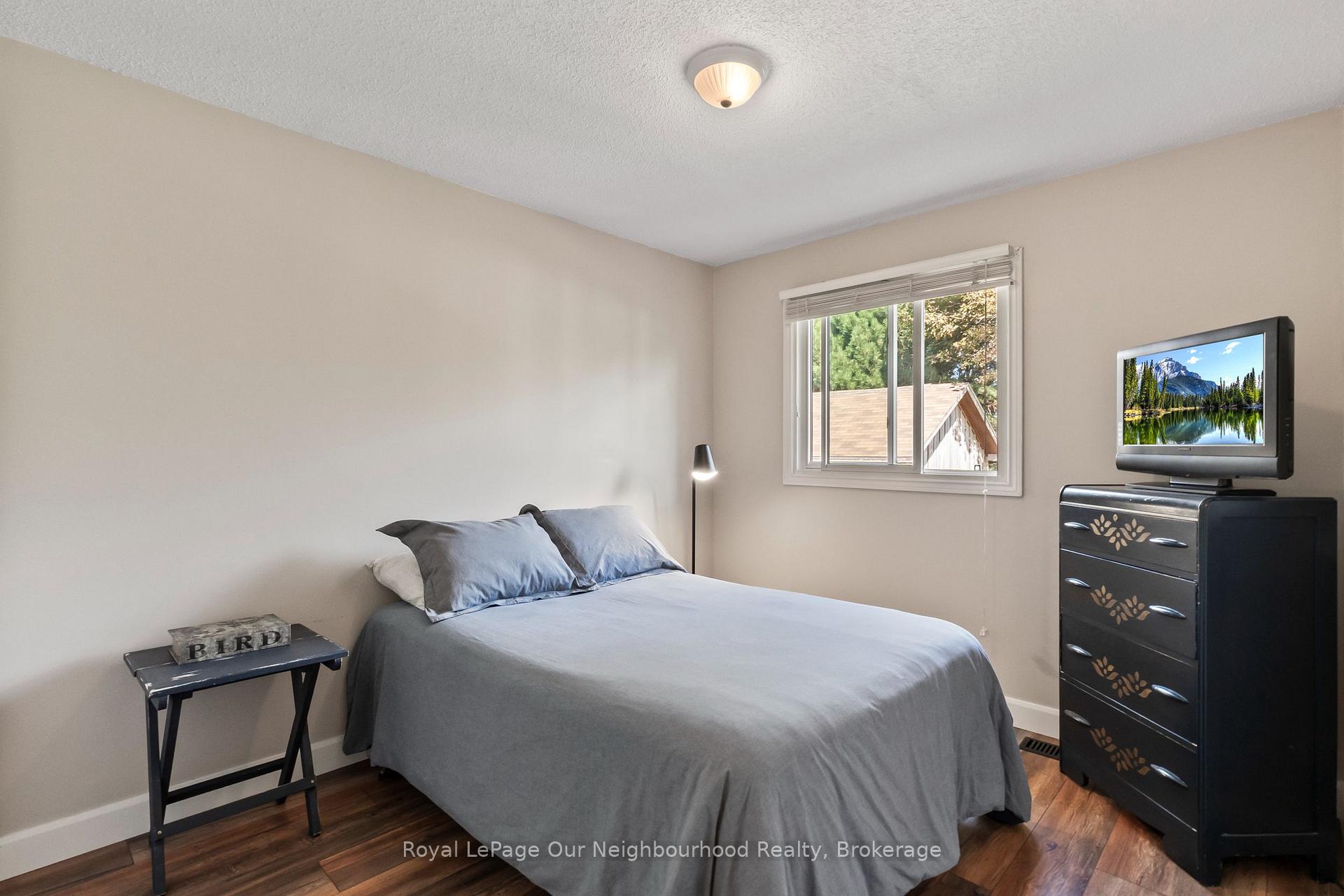 Photo 25 of 990 Renaissance Drive, Oshawa, Lakeview — HOMEH