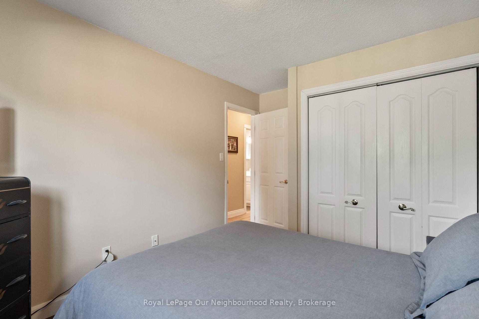 Photo 26 of 990 Renaissance Drive, Oshawa, Lakeview — HOMEH