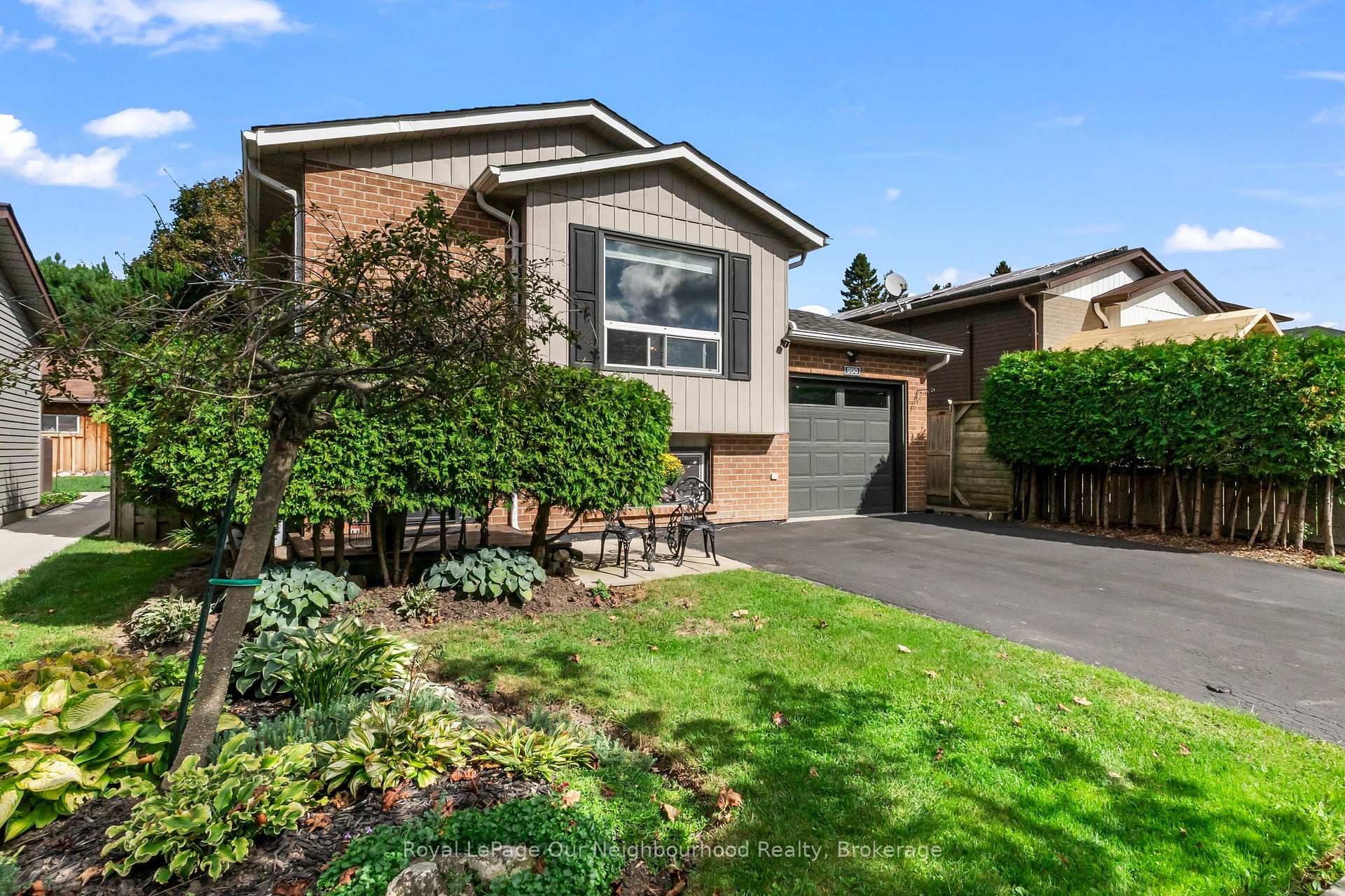Photo 43 of 990 Renaissance Drive, Oshawa, Lakeview — HOMEH
