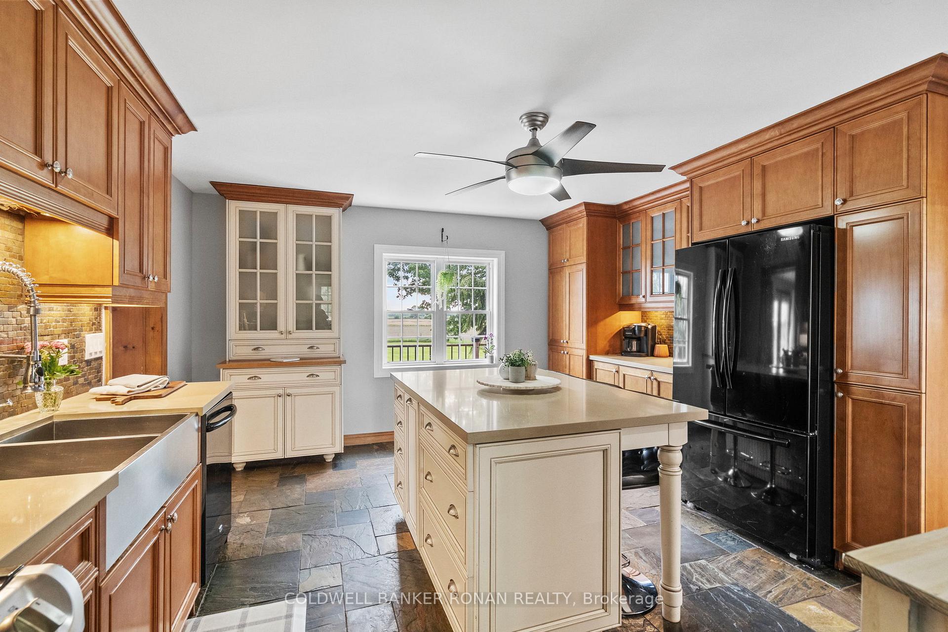 Photo 7 of 5065 10th Line, New Tecumseth, Rural New Tecumseth — HOMEH
