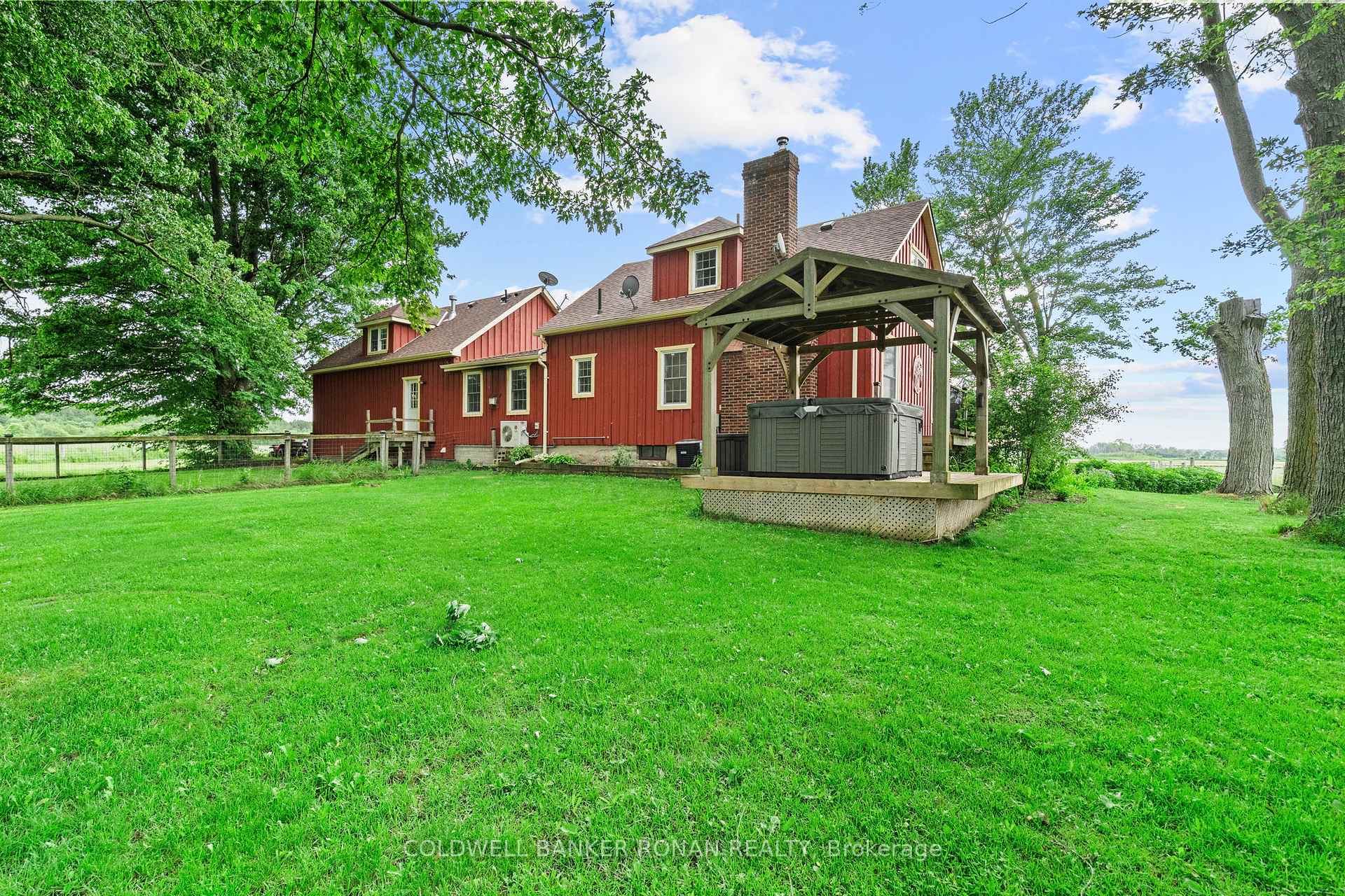 Photo 38 of 5065 10th Line, New Tecumseth, Rural New Tecumseth — HOMEH