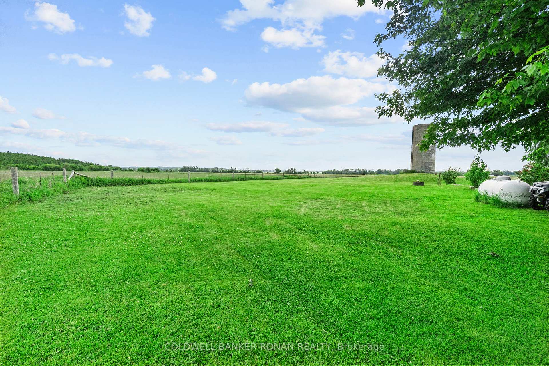 Photo 40 of 5065 10th Line, New Tecumseth, Rural New Tecumseth — HOMEH