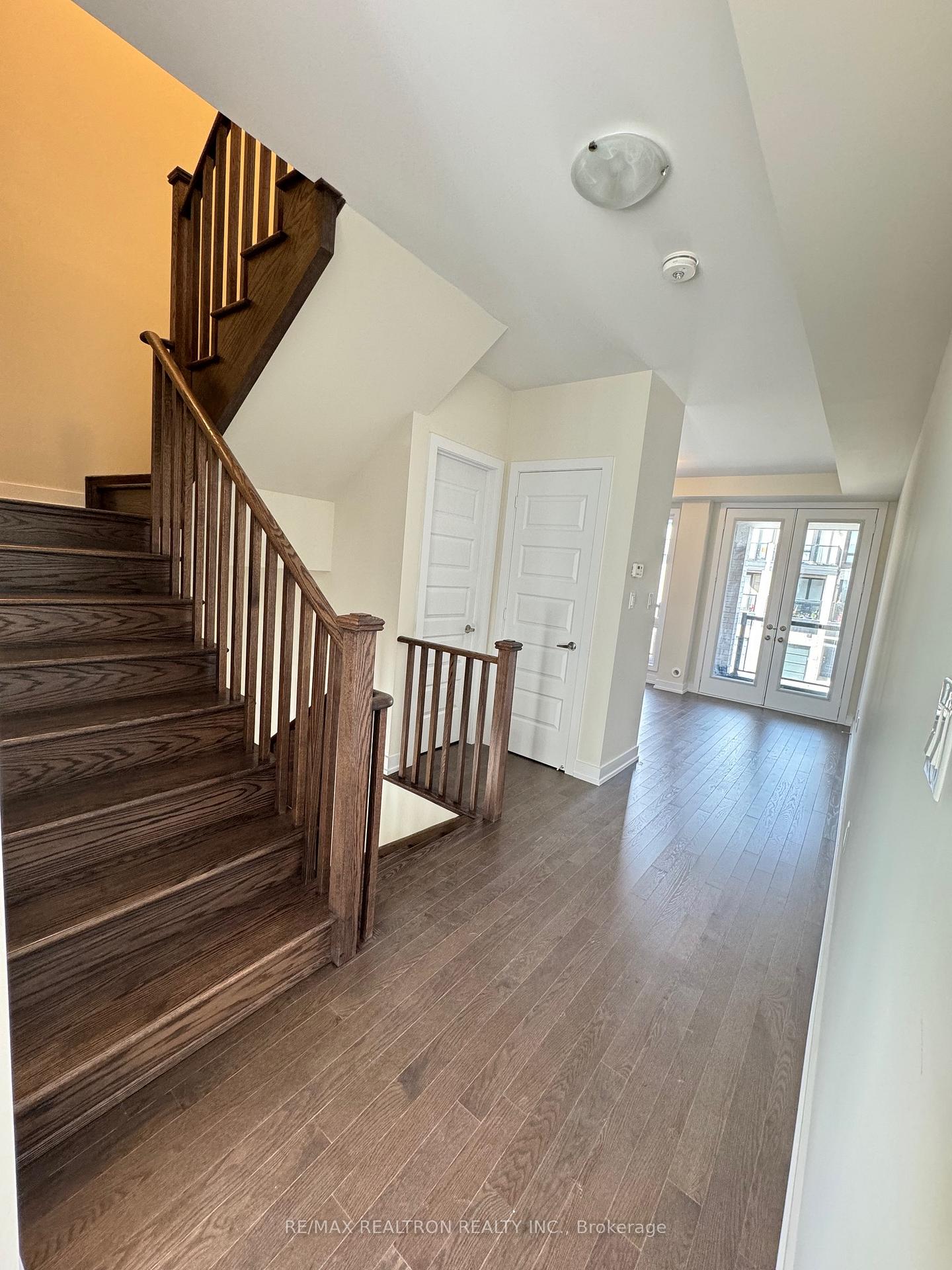 Photo 34 of 43 Mikayla Lane, Markham, Cornell — HOMEH