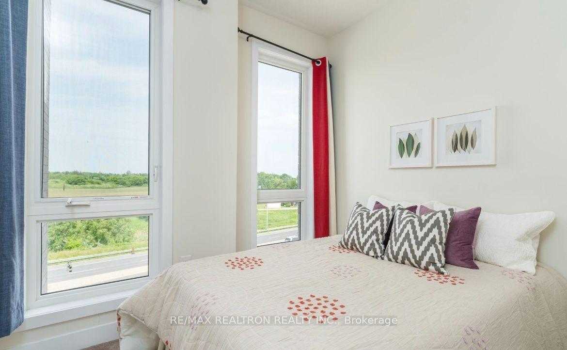 Photo 14 of 43 Mikayla Lane, Markham, Cornell — HOMEH