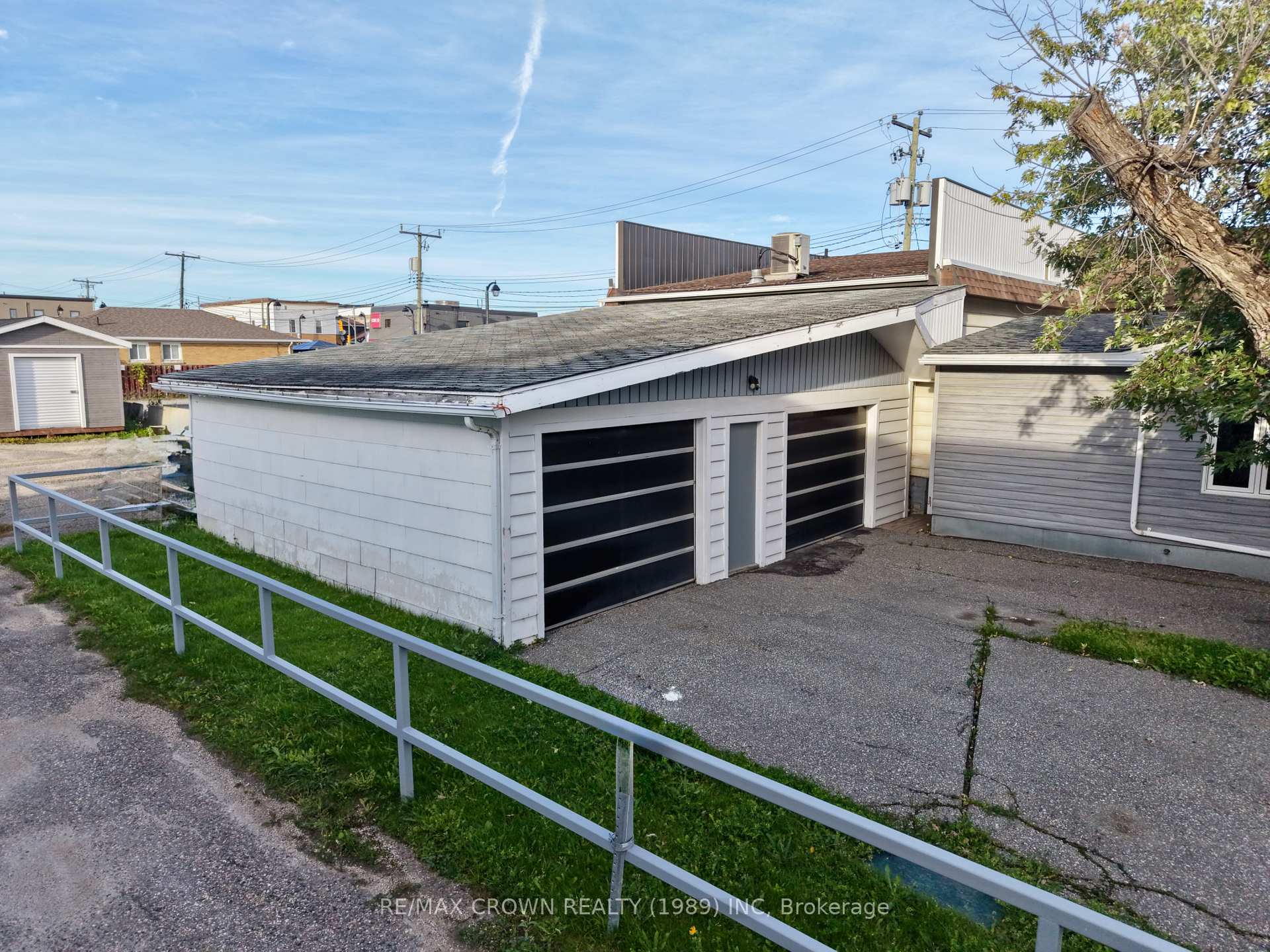 Photo 9 of 900 Prince Street, Hearst — HOMEH