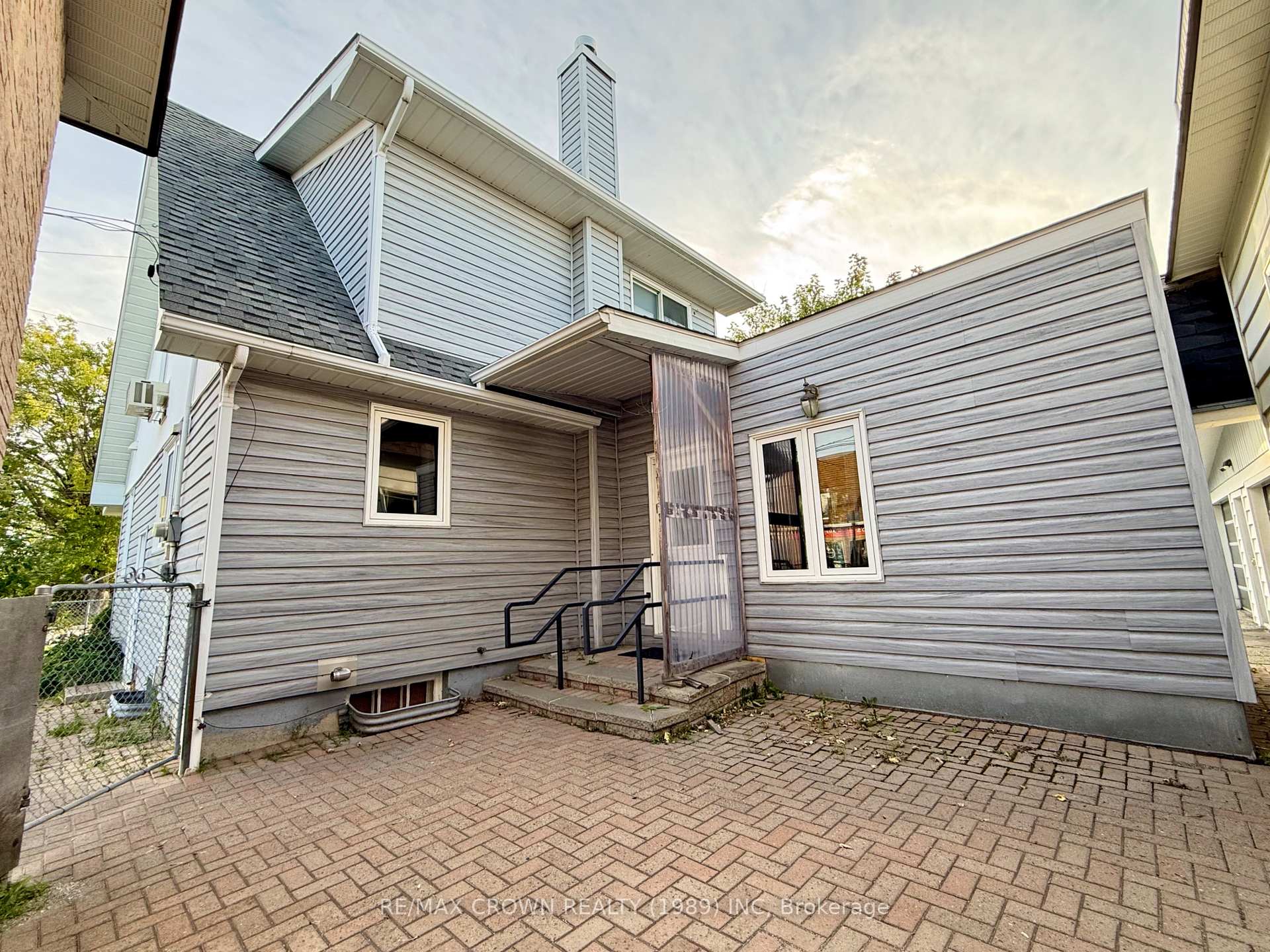 Photo 14 of 900 Prince Street, Hearst — HOMEH