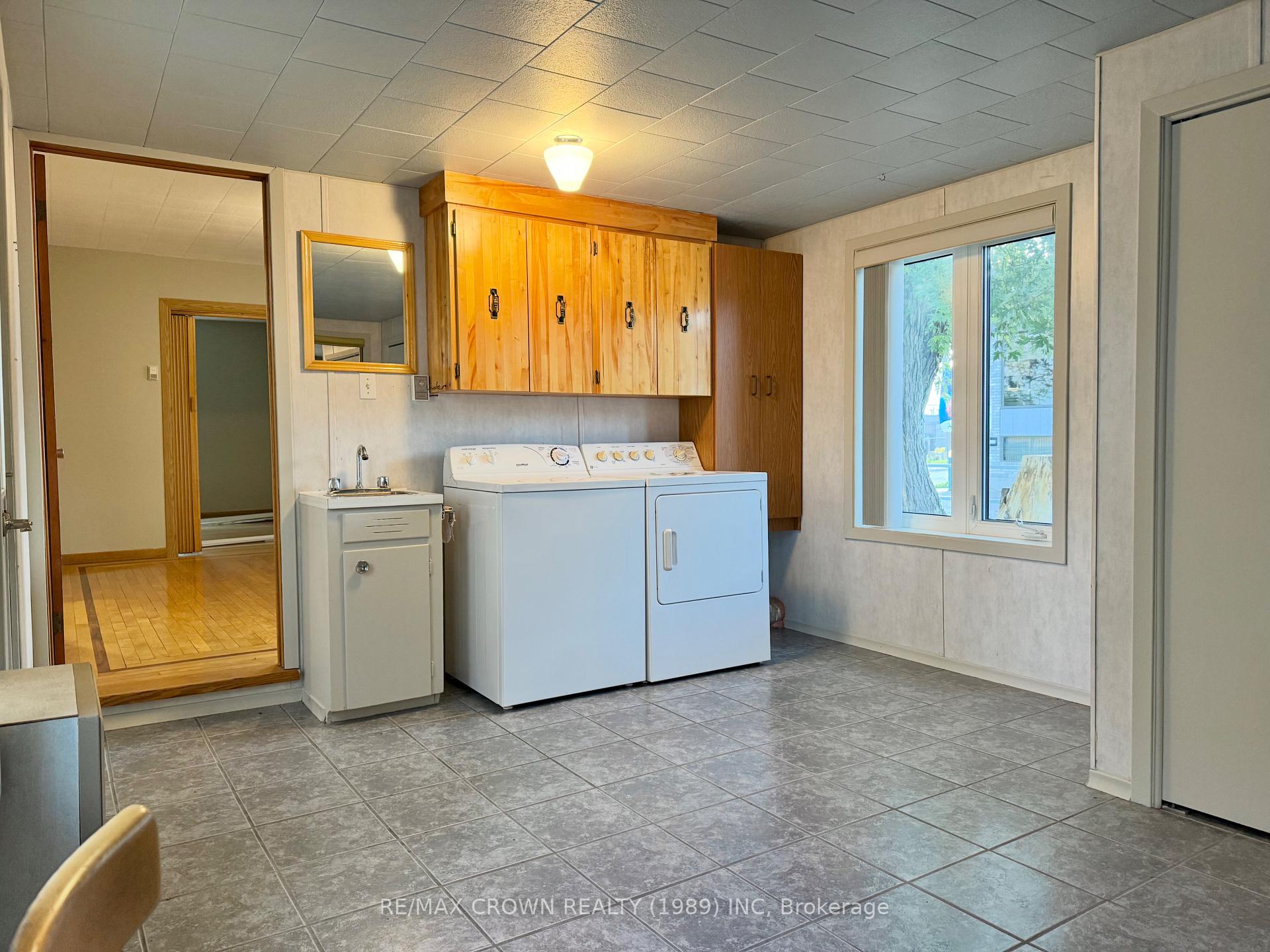 Photo 18 of 900 Prince Street, Hearst — HOMEH