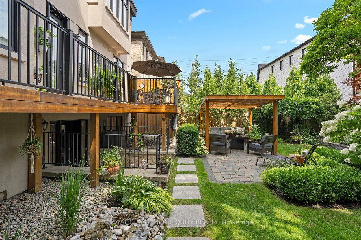 Photo 31 of 99 Dunedin Drive, Etobicoke, Kingsway South — HOMEH