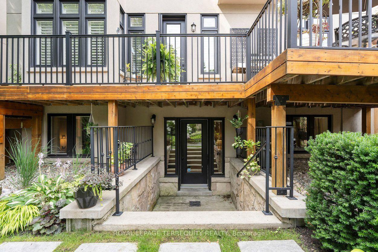 Photo 37 of 99 Dunedin Drive, Etobicoke, Kingsway South — HOMEH