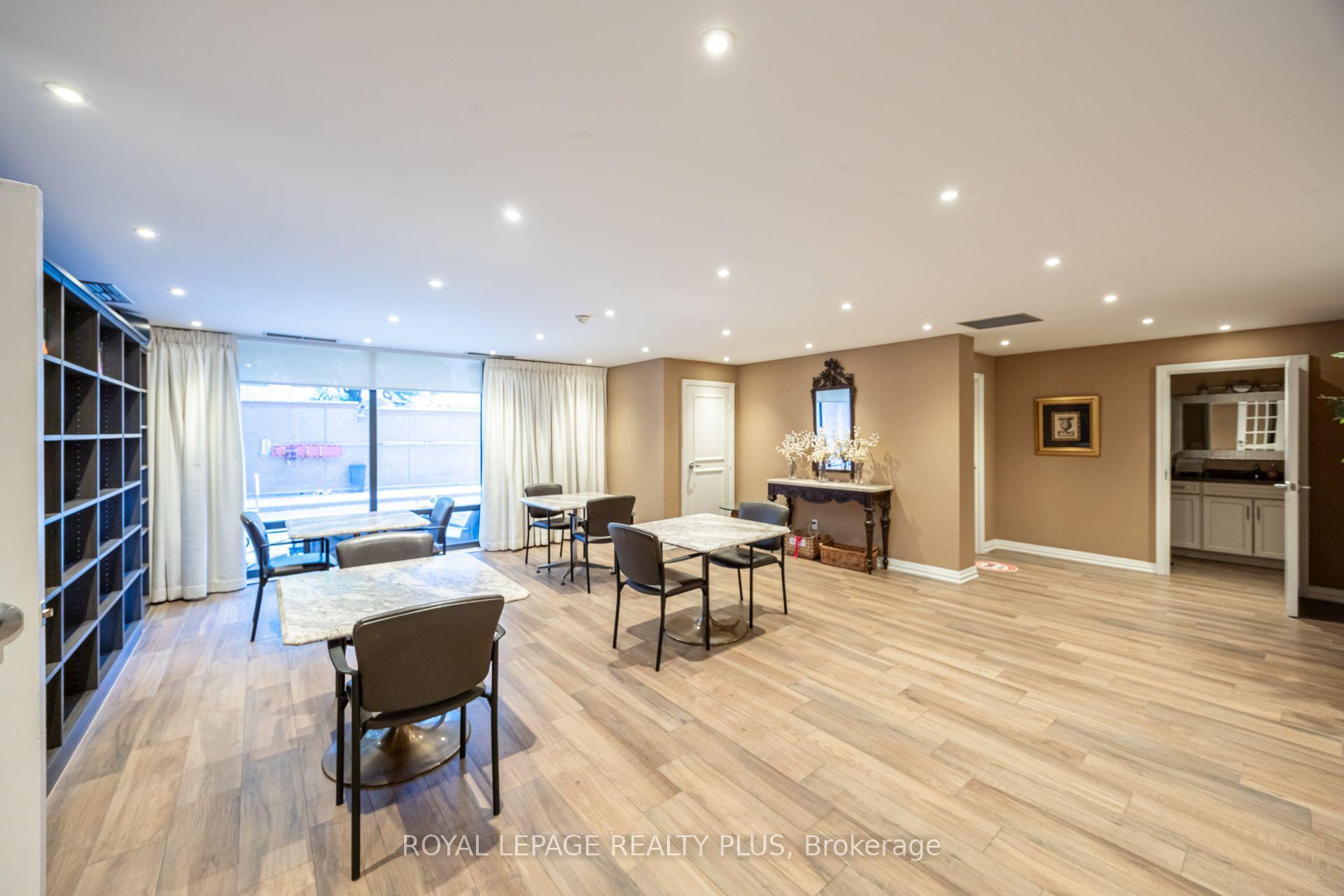 Photo 33 of Unit 704, 260 Heath Street W, Toronto, Forest Hill South — HOMEH