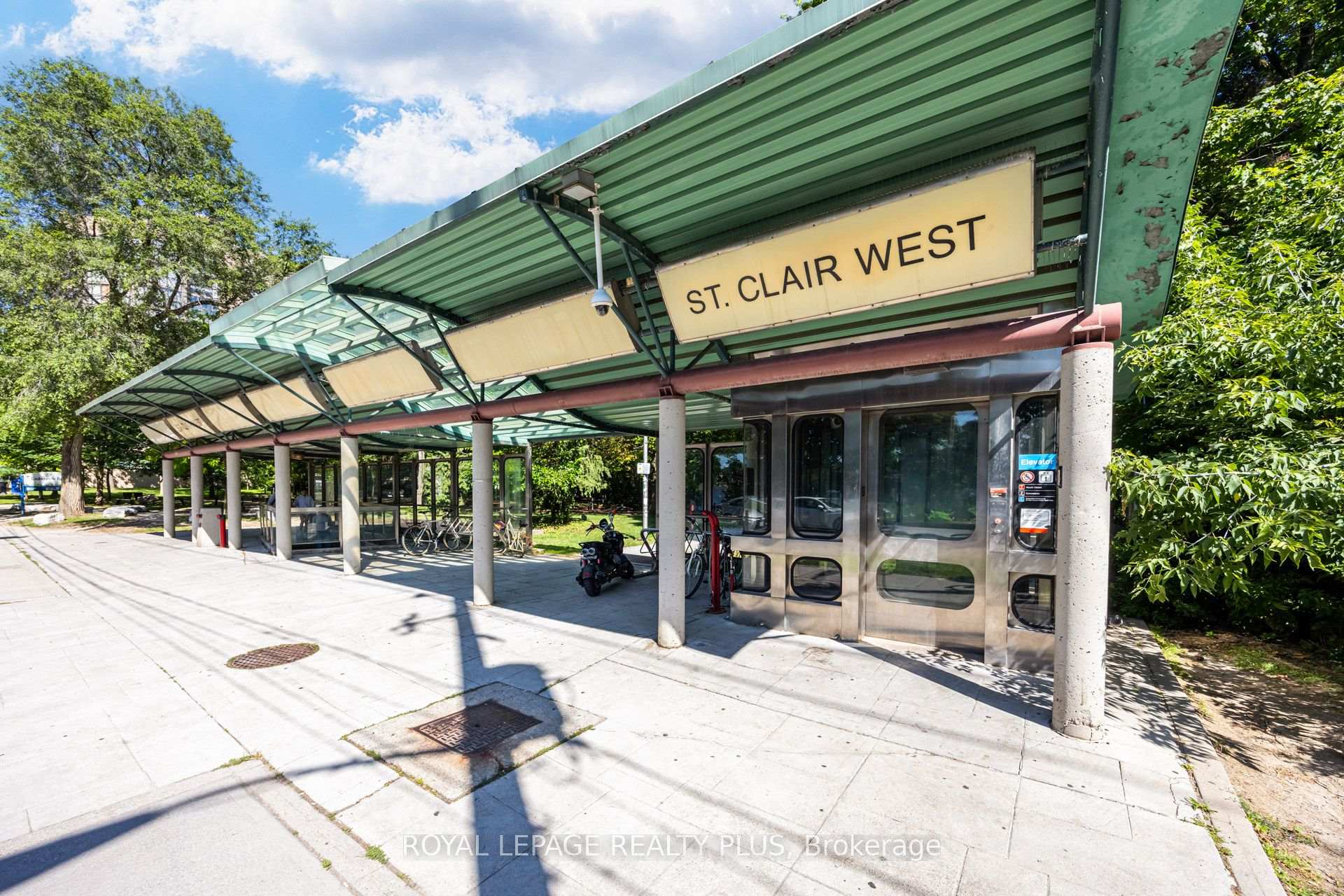 Photo 34 of Unit 704, 260 Heath Street W, Toronto, Forest Hill South — HOMEH