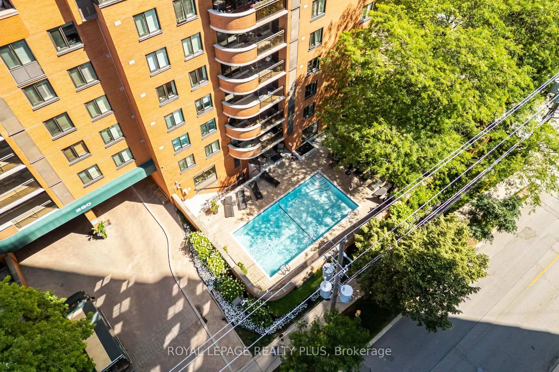 Photo 27 of Unit 704, 260 Heath Street W, Toronto, Forest Hill South — HOMEH