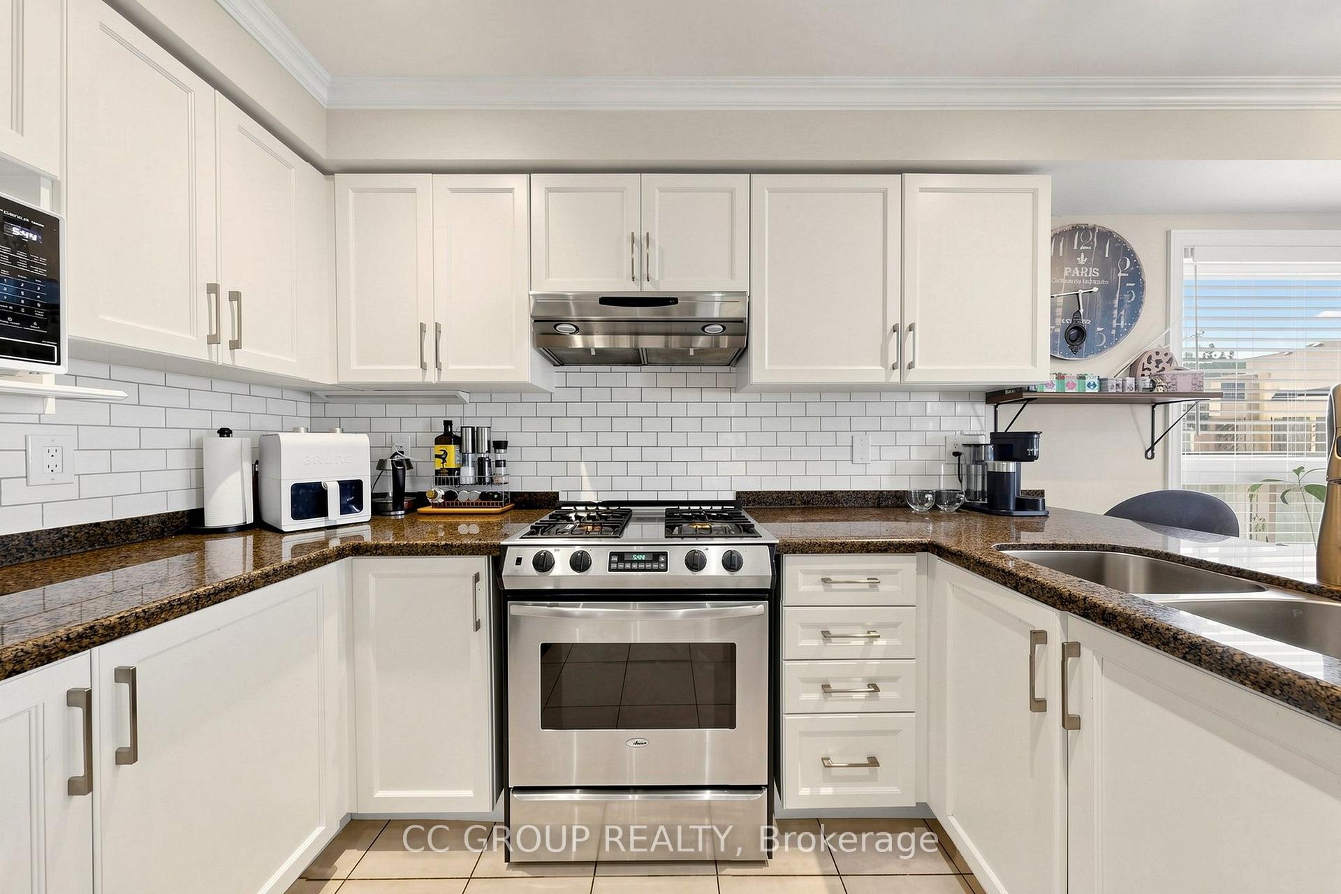 Photo 10 of 34 Glendennan Avenue, Markham, Cornell — HOMEH