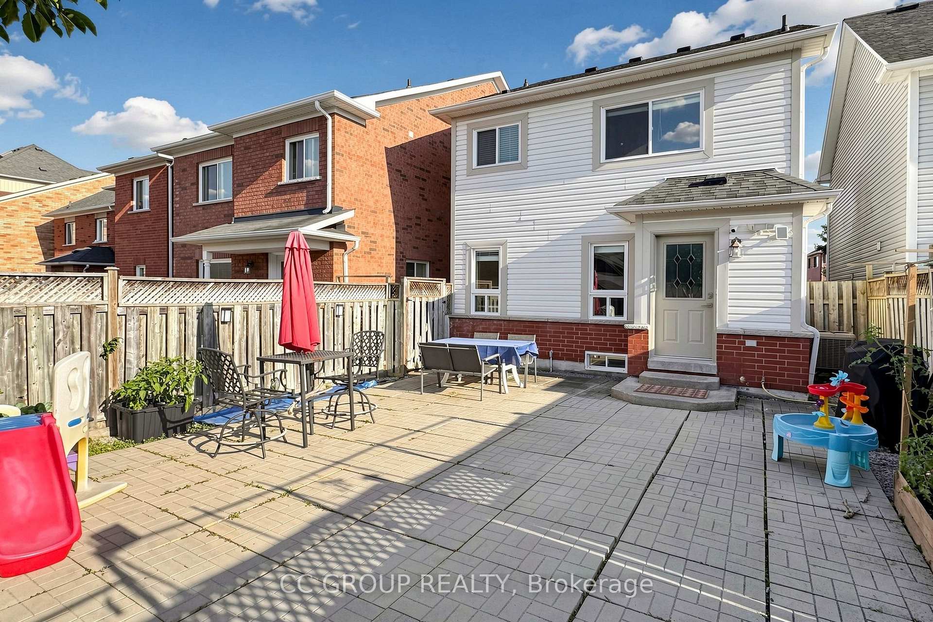 Photo 35 of 34 Glendennan Avenue, Markham, Cornell — HOMEH