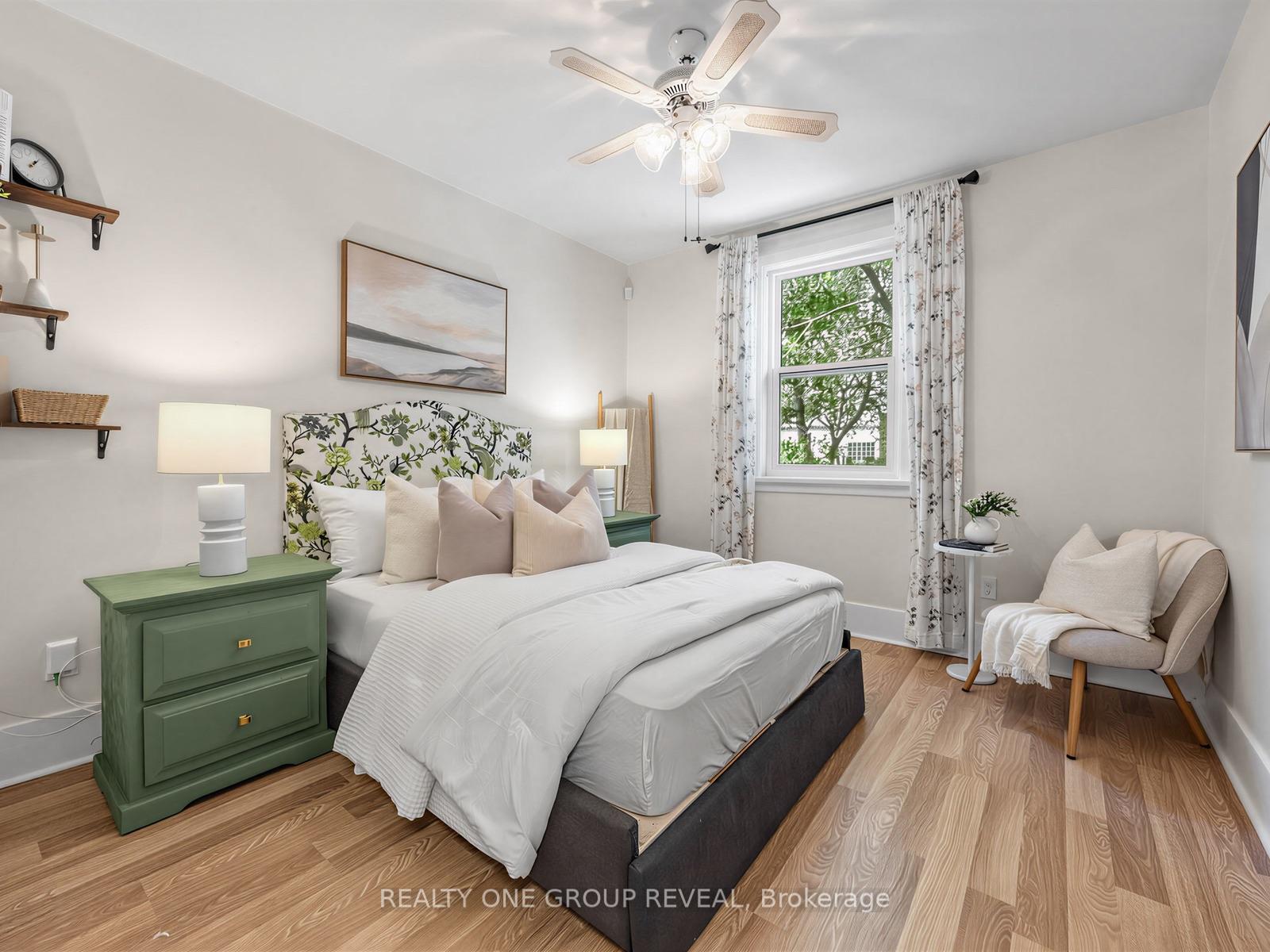 Photo 7 of 26 Glen Everest Road, Scarborough, Birchcliffe-Cliffside — HOMEH