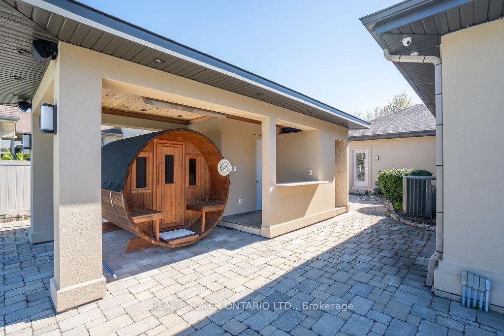 Photo 4 of 535 Brule Road, Sault Ste Marie, West — HOMEH
