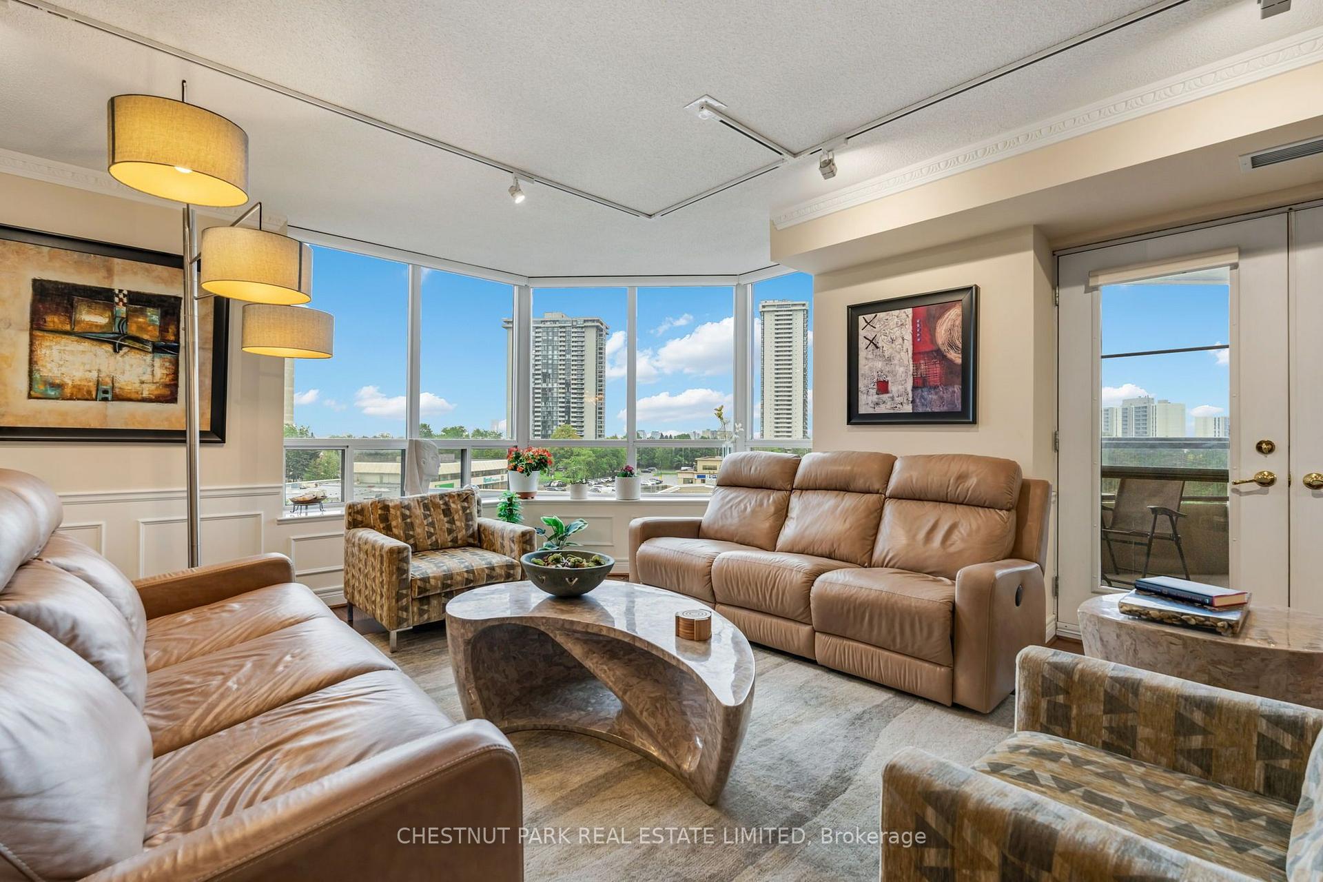 Photo 7 of Unit 713, 89 Skymark Drive, North York, Hillcrest Village — HOMEH