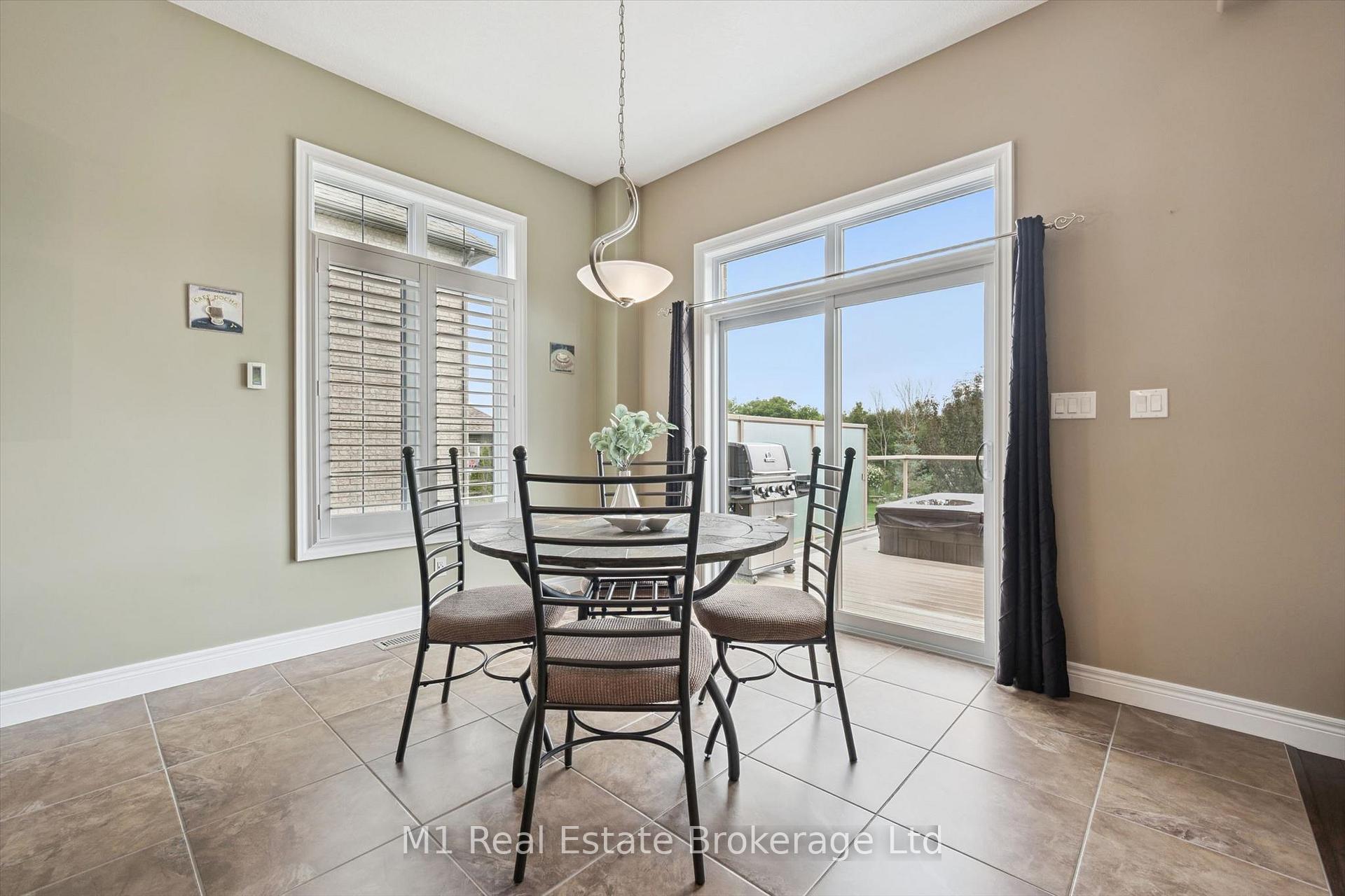 Photo 12 of 54 Dolman Street, Woolwich, Breslau — HOMEH