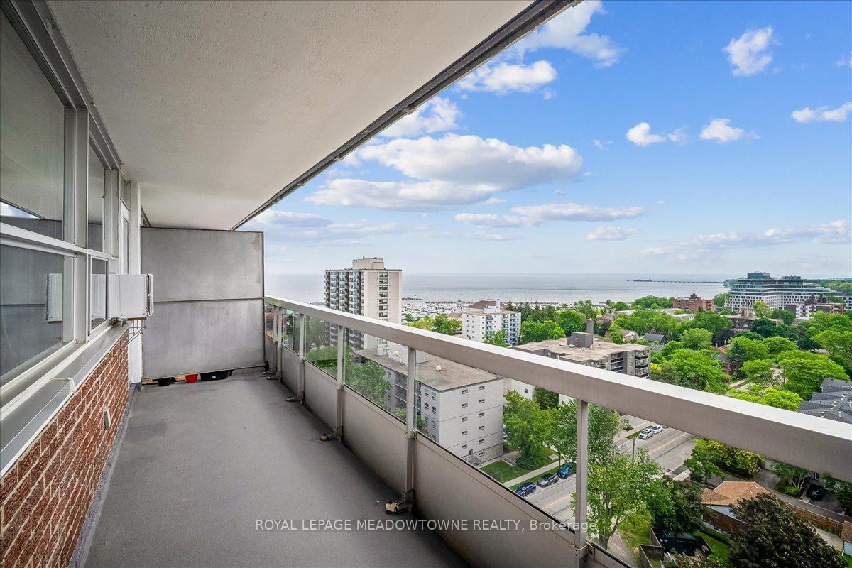 Photo 22 of Unit 1601, 2263 Marine Drive, Oakville, Bronte — HOMEH