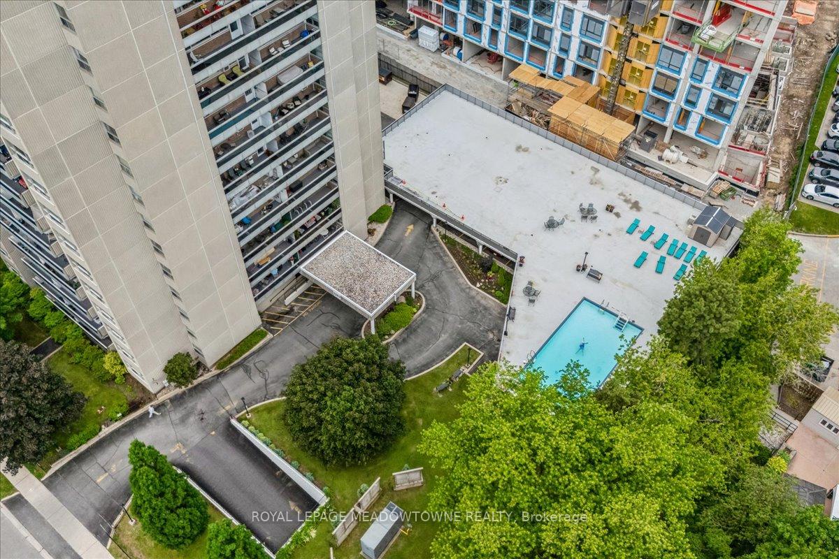 Photo 28 of Unit 1601, 2263 Marine Drive, Oakville, Bronte — HOMEH