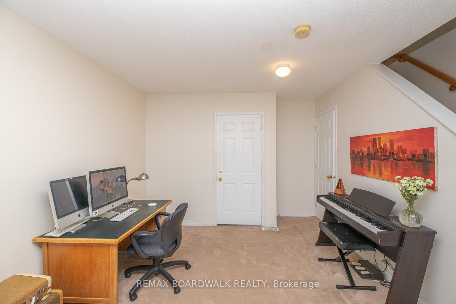 Photo 34 of 112 Wharhol Private, Ottawa, Westcliffe Estates — HOMEH