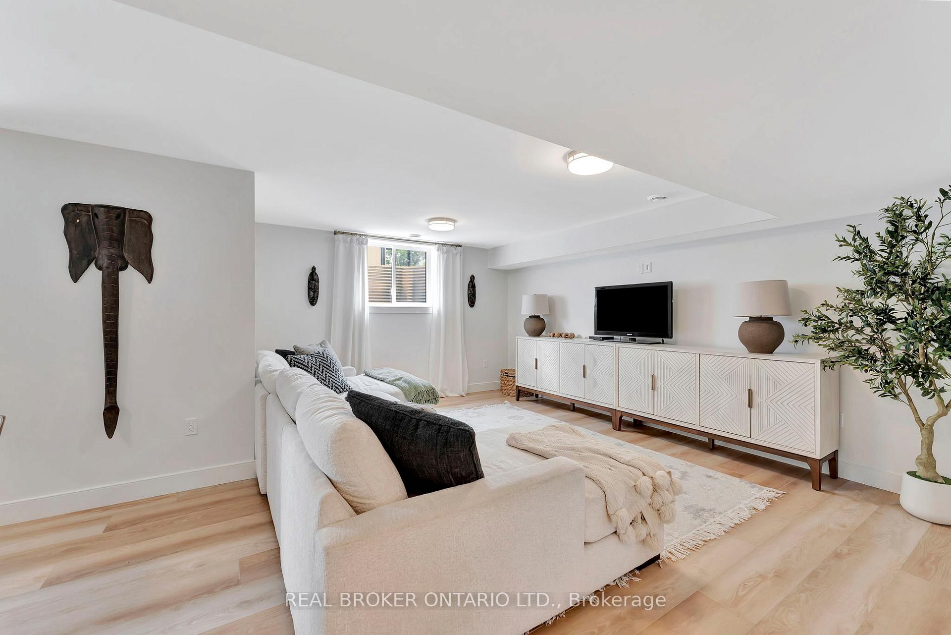 Photo 28 of 10 Macneil Court, Bayham, Port Burwell — HOMEH