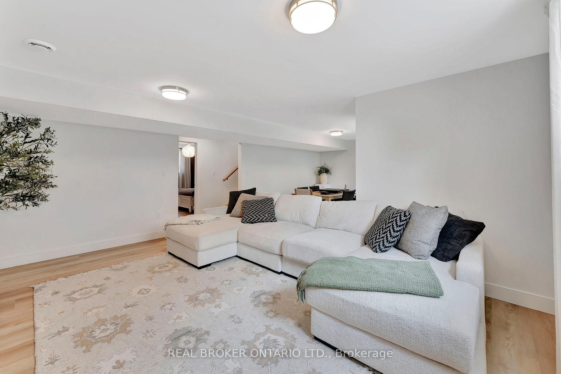 Photo 30 of 10 Macneil Court, Bayham, Port Burwell — HOMEH