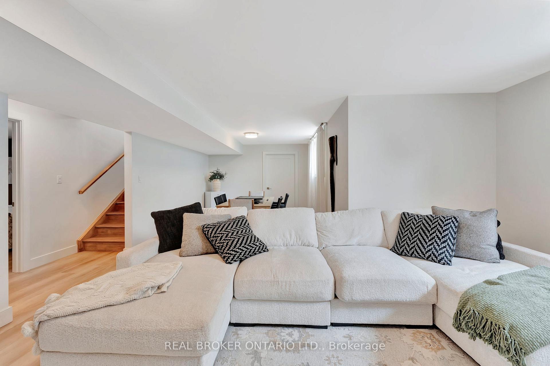 Photo 31 of 10 Macneil Court, Bayham, Port Burwell — HOMEH