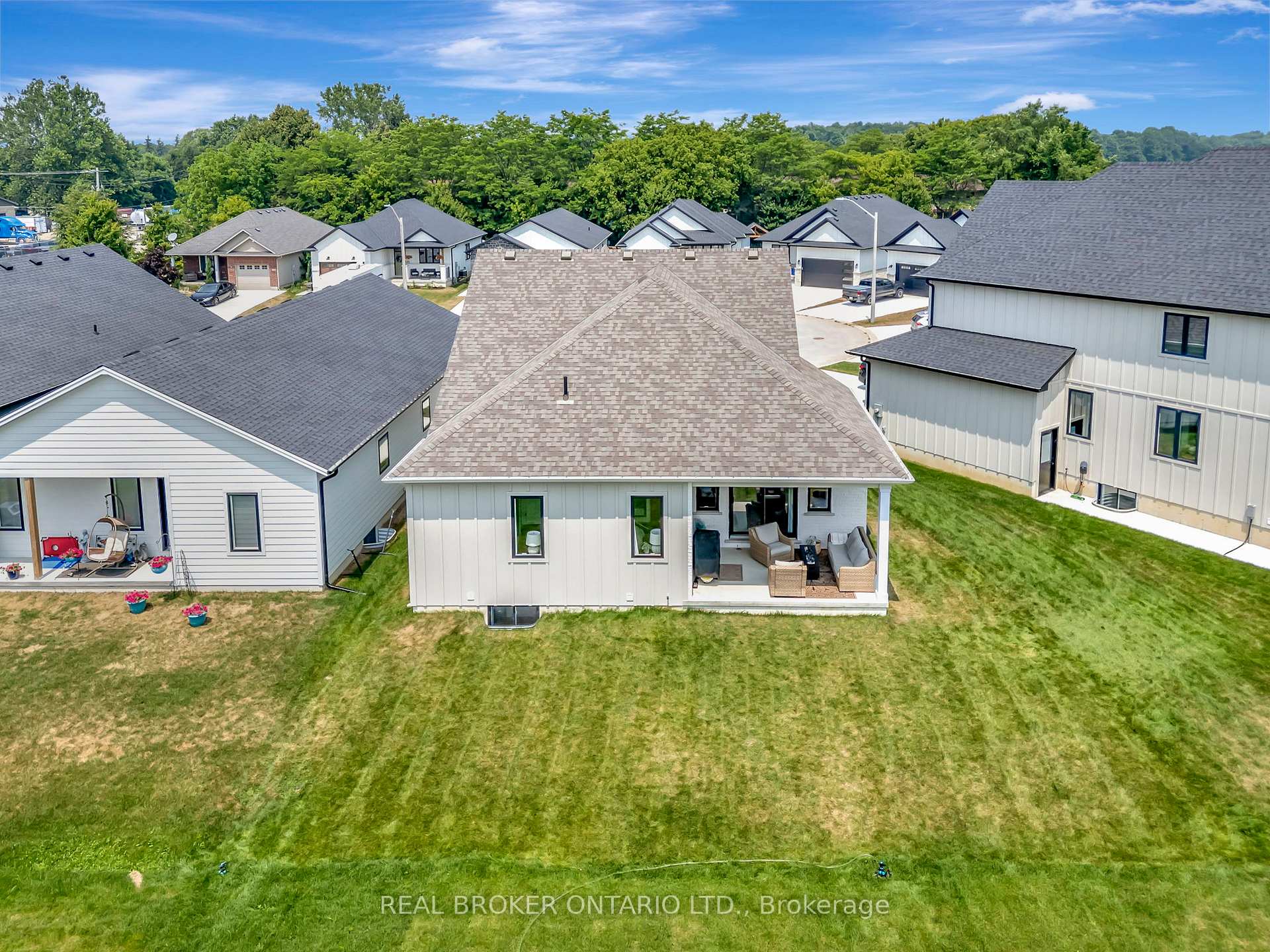 Photo 48 of 10 Macneil Court, Bayham, Port Burwell — HOMEH