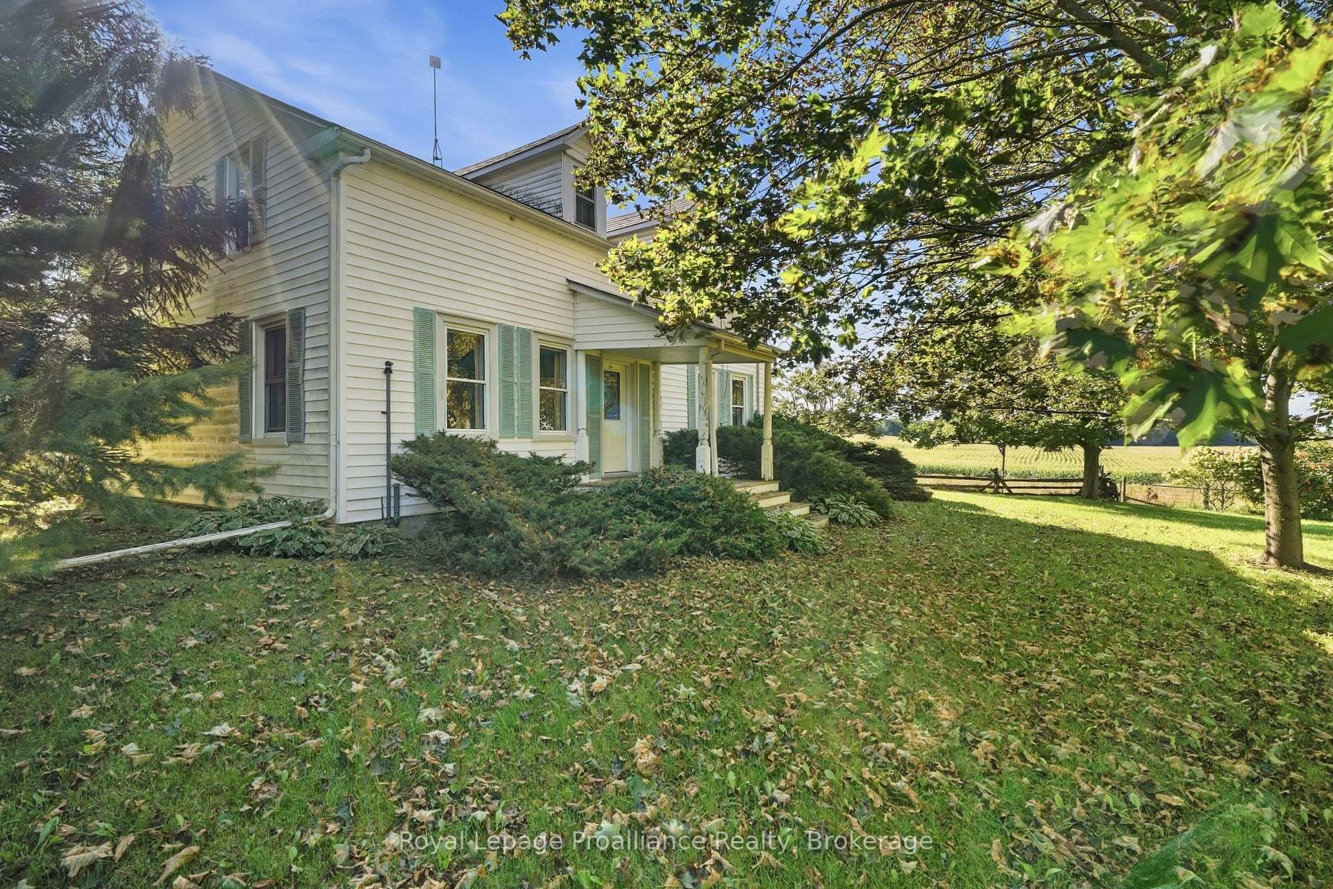 Photo 6 of 661 County Road 10, Prince Edward County, Picton — HOMEH